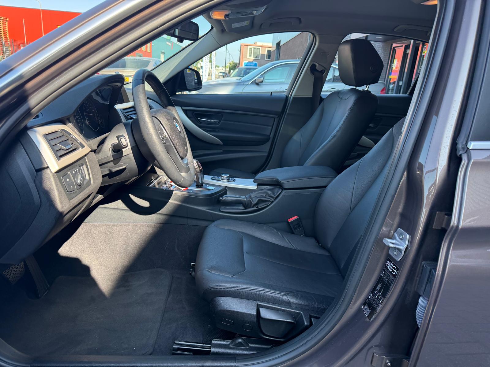 Foto van BMW 316i