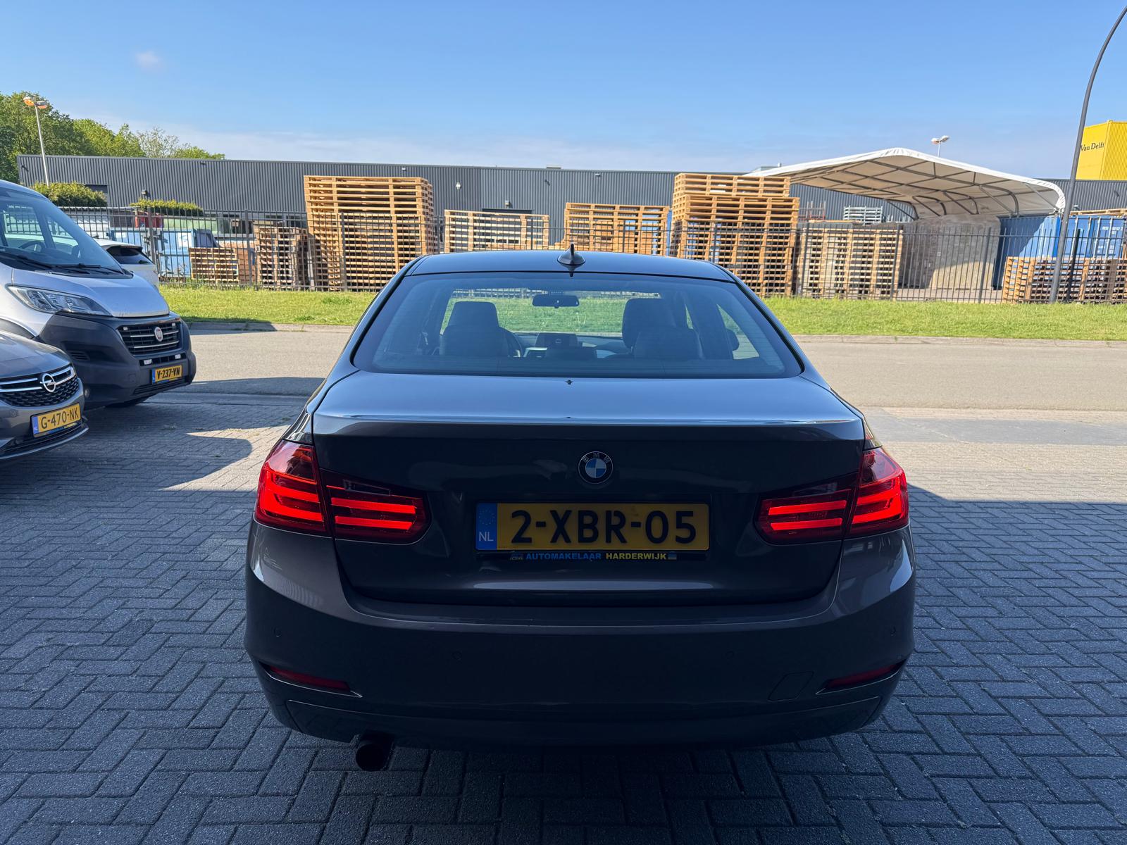 Foto van BMW 316i