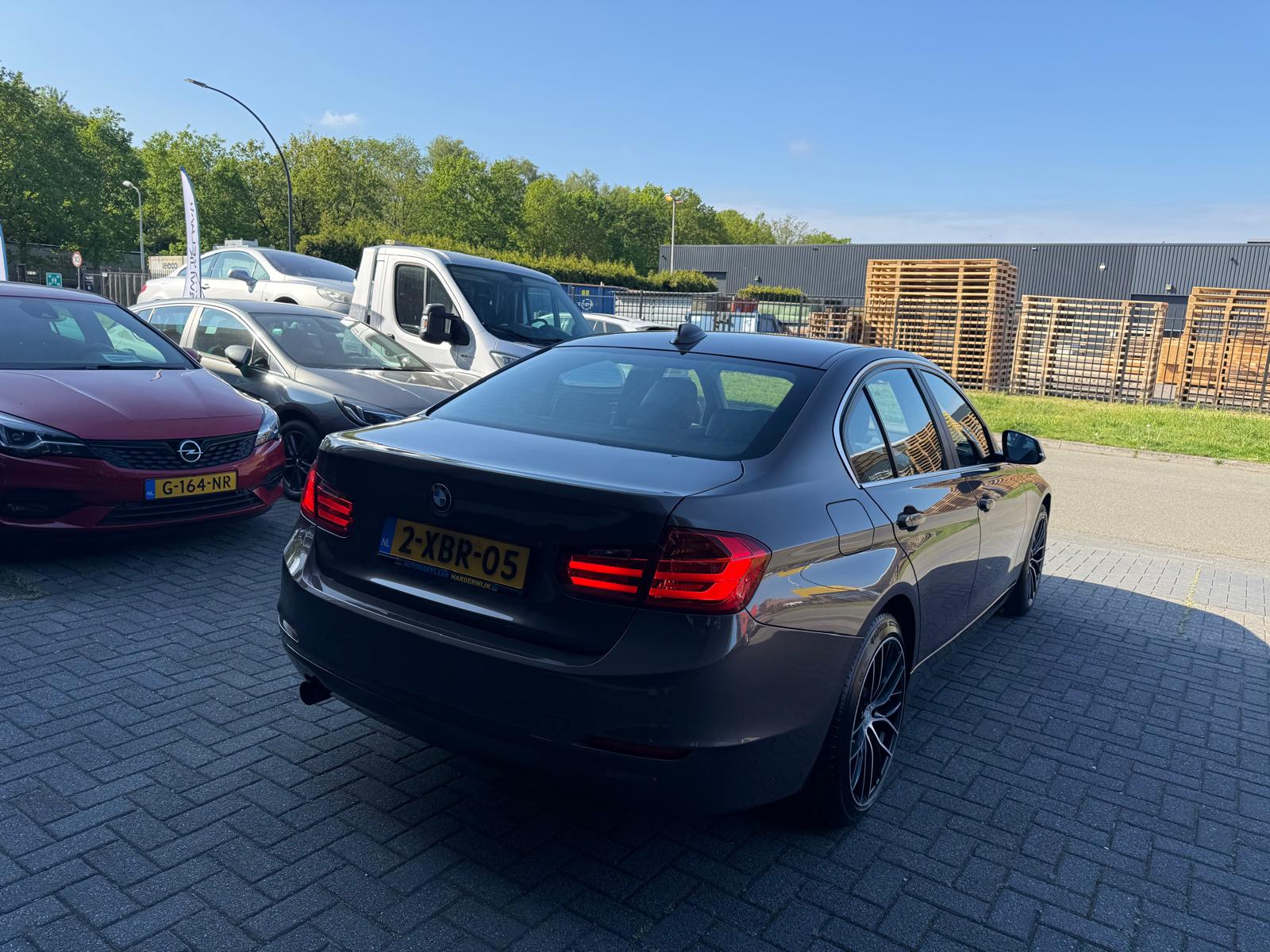 Foto van BMW 316i