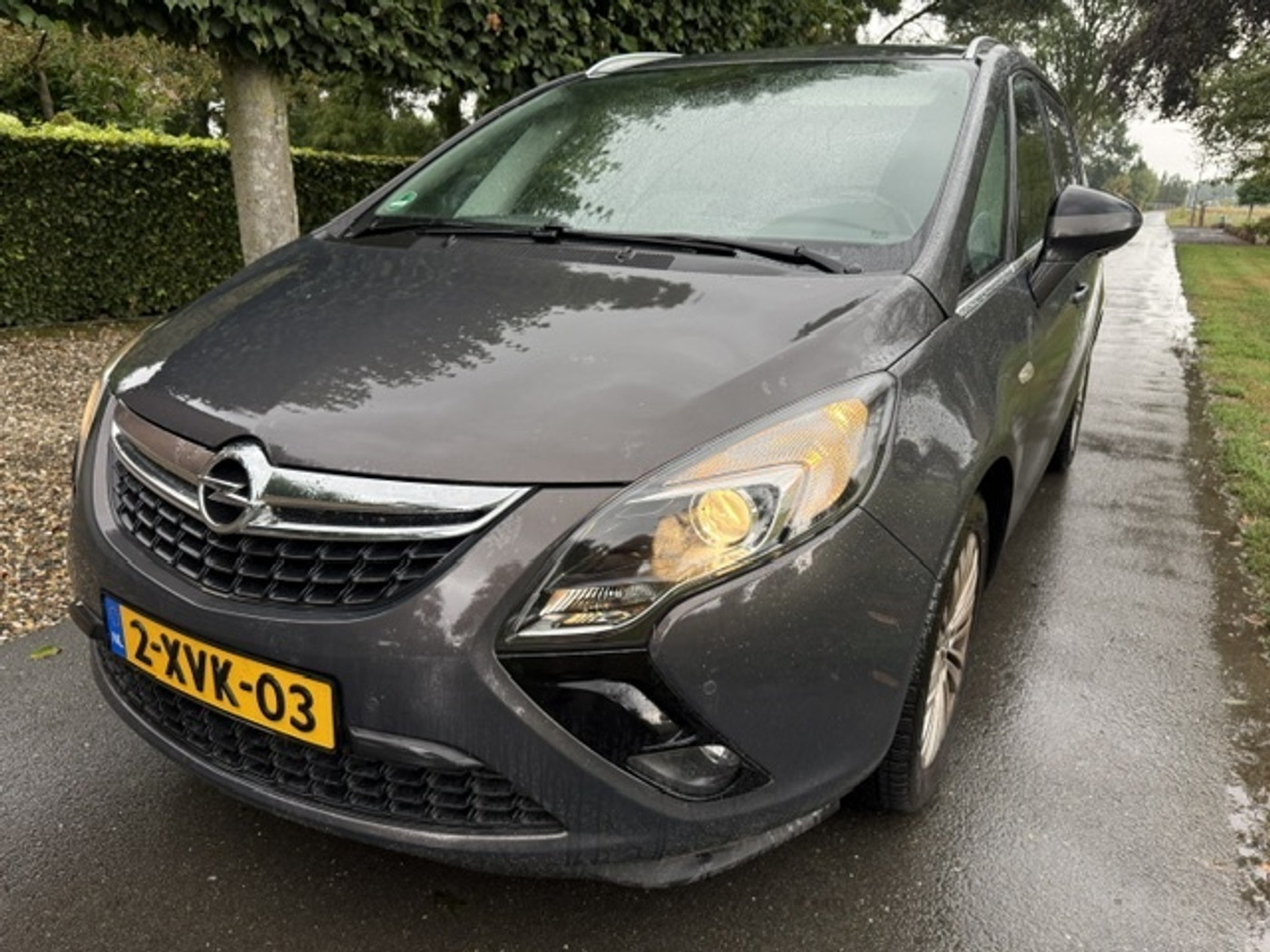 Opel Zafira Tourer 1.4 Design Edition 2014 - voorkant