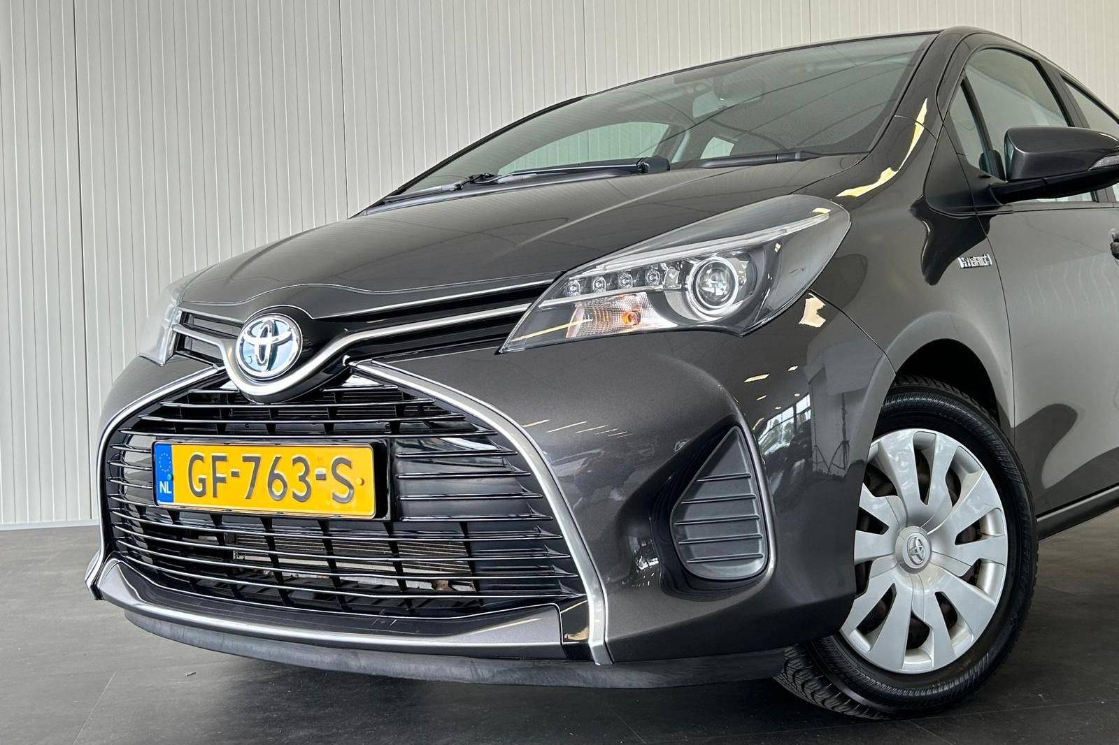 Foto van Toyota Toyota Yaris Hybrid