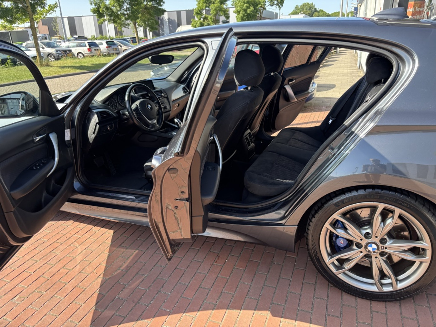 Foto van BMW M135i