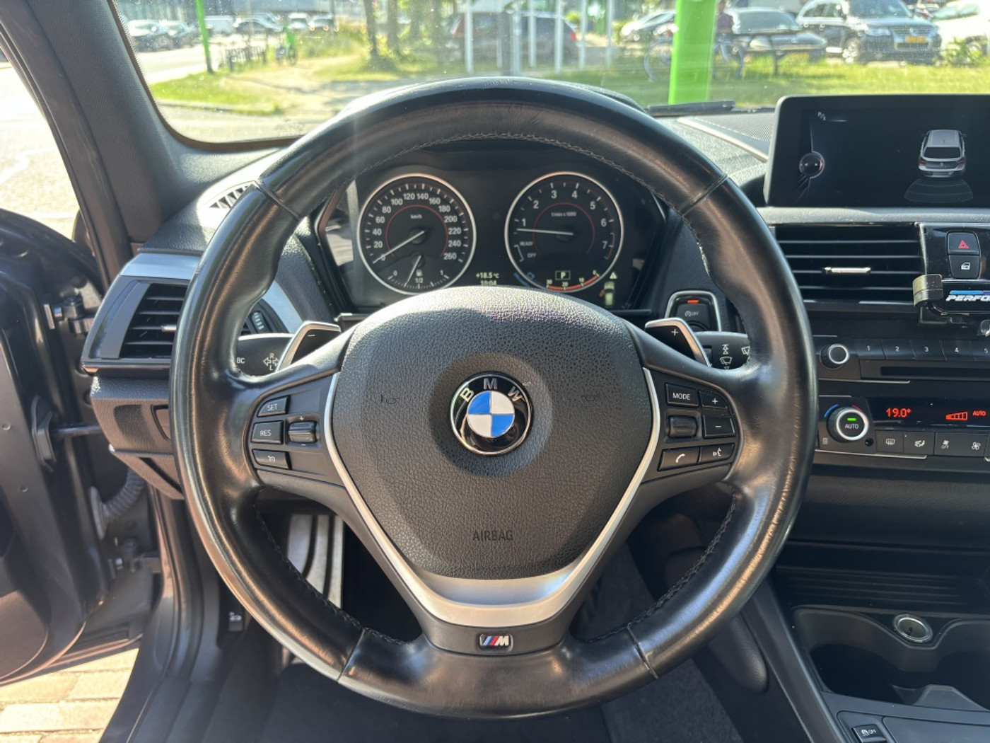 Foto van BMW M135i