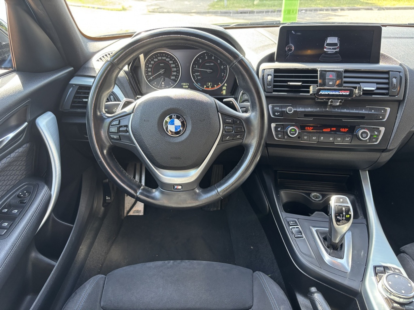 Foto van BMW M135i