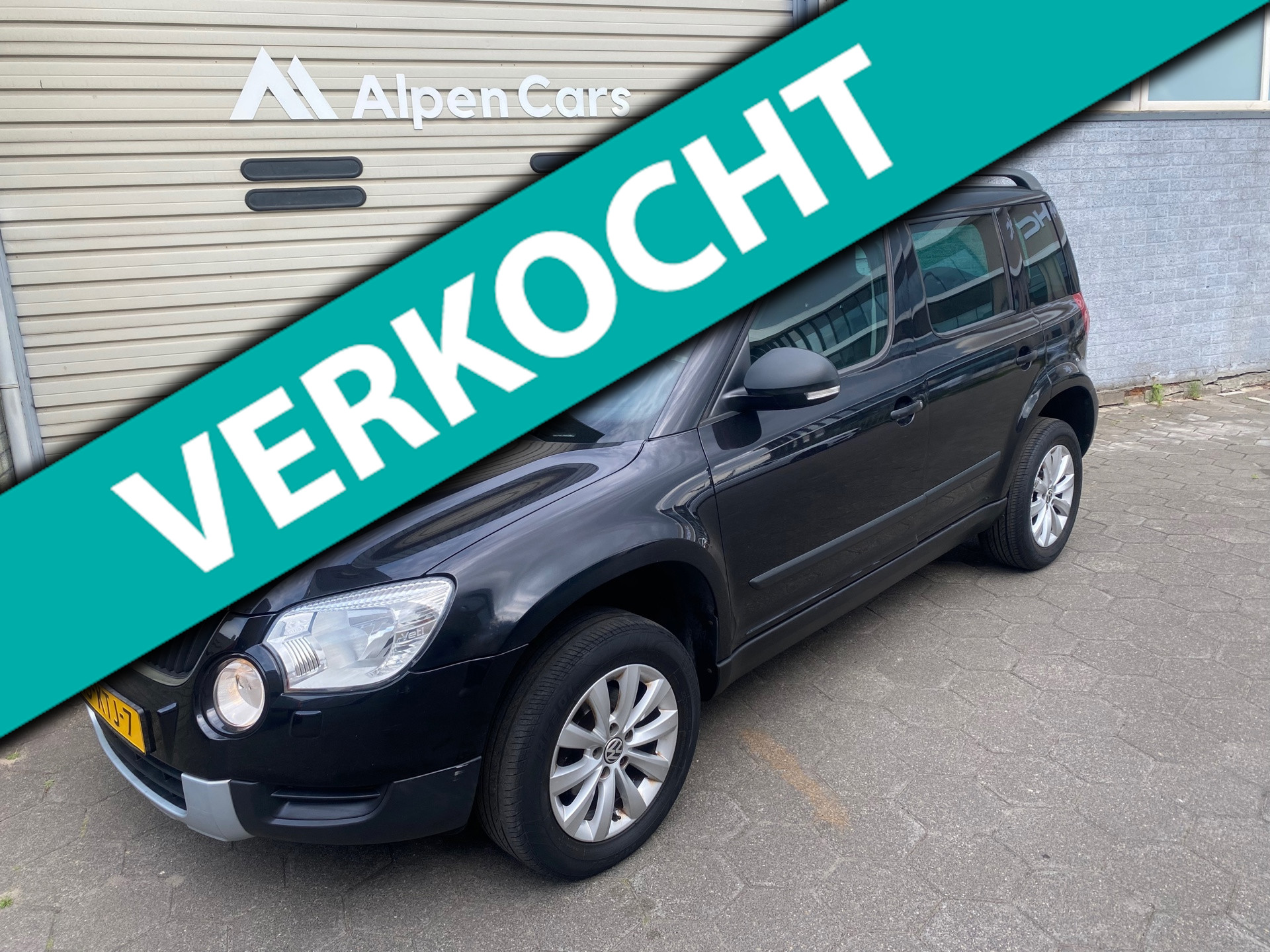 Skoda Yeti 1.2 TSI Active Plus Airco / Cruise controle / NAP / APK 11-2025 / LMV 2010 - voorkant