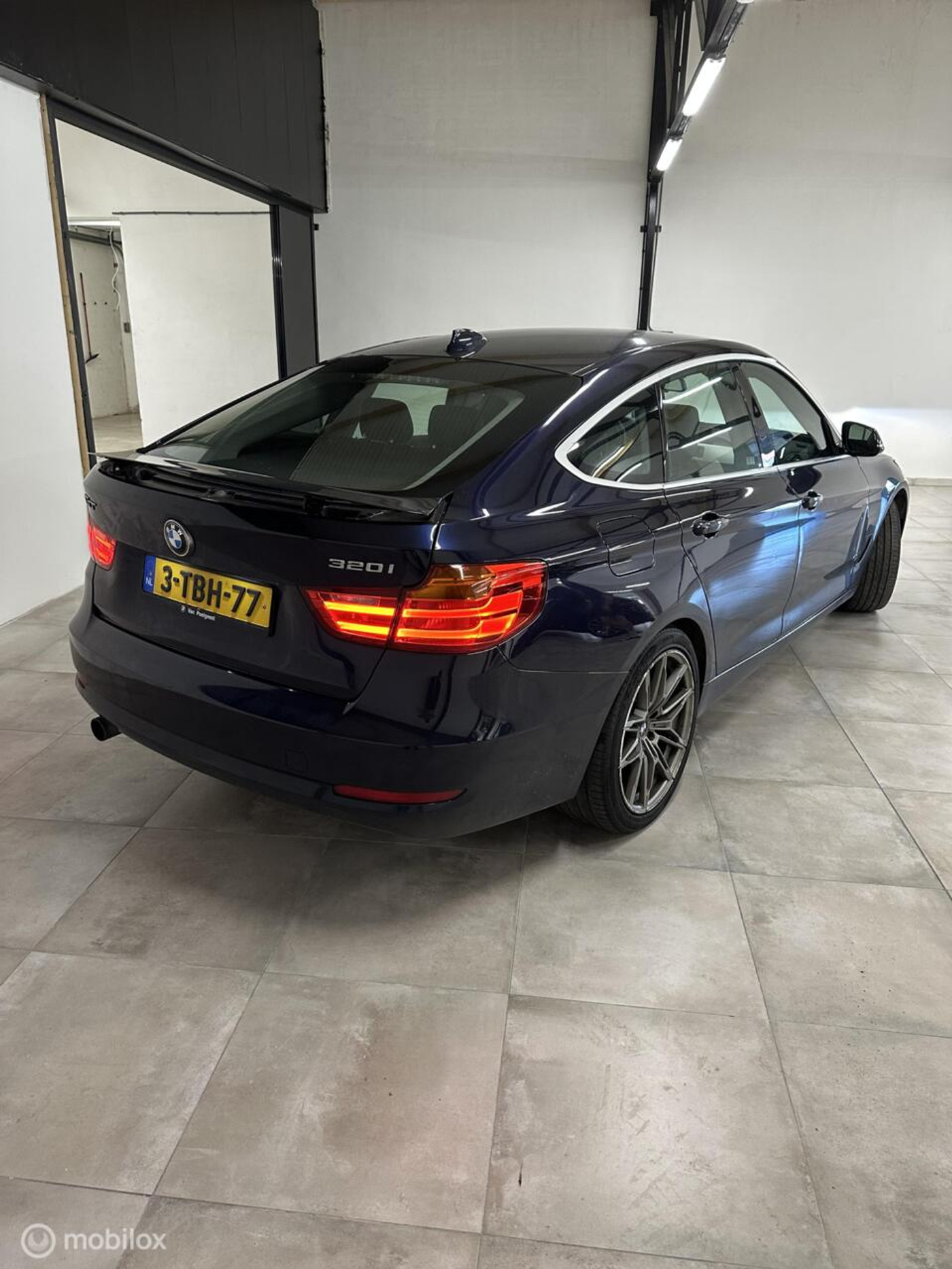 Foto van BMW 320i