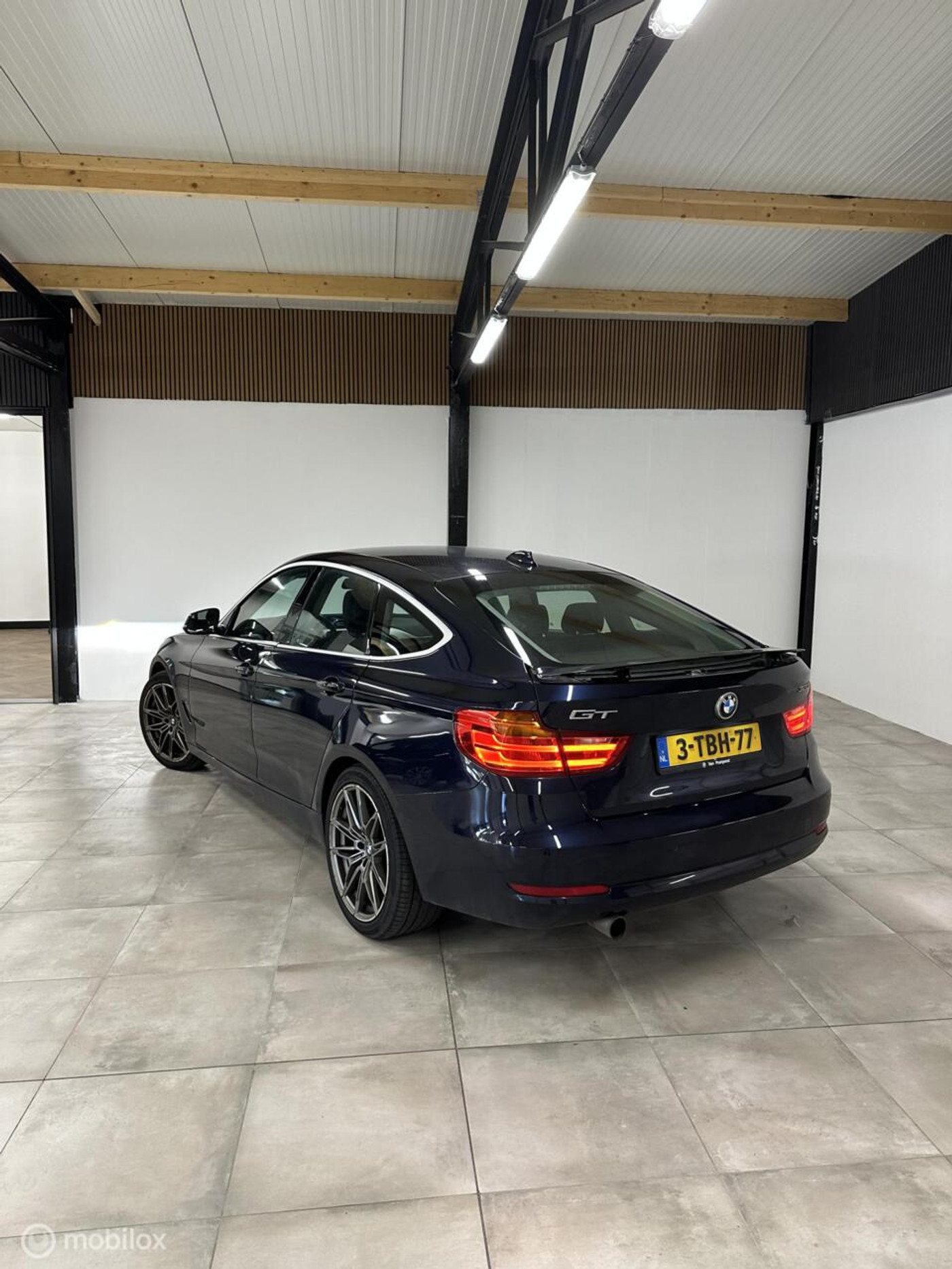 Foto van BMW 320i