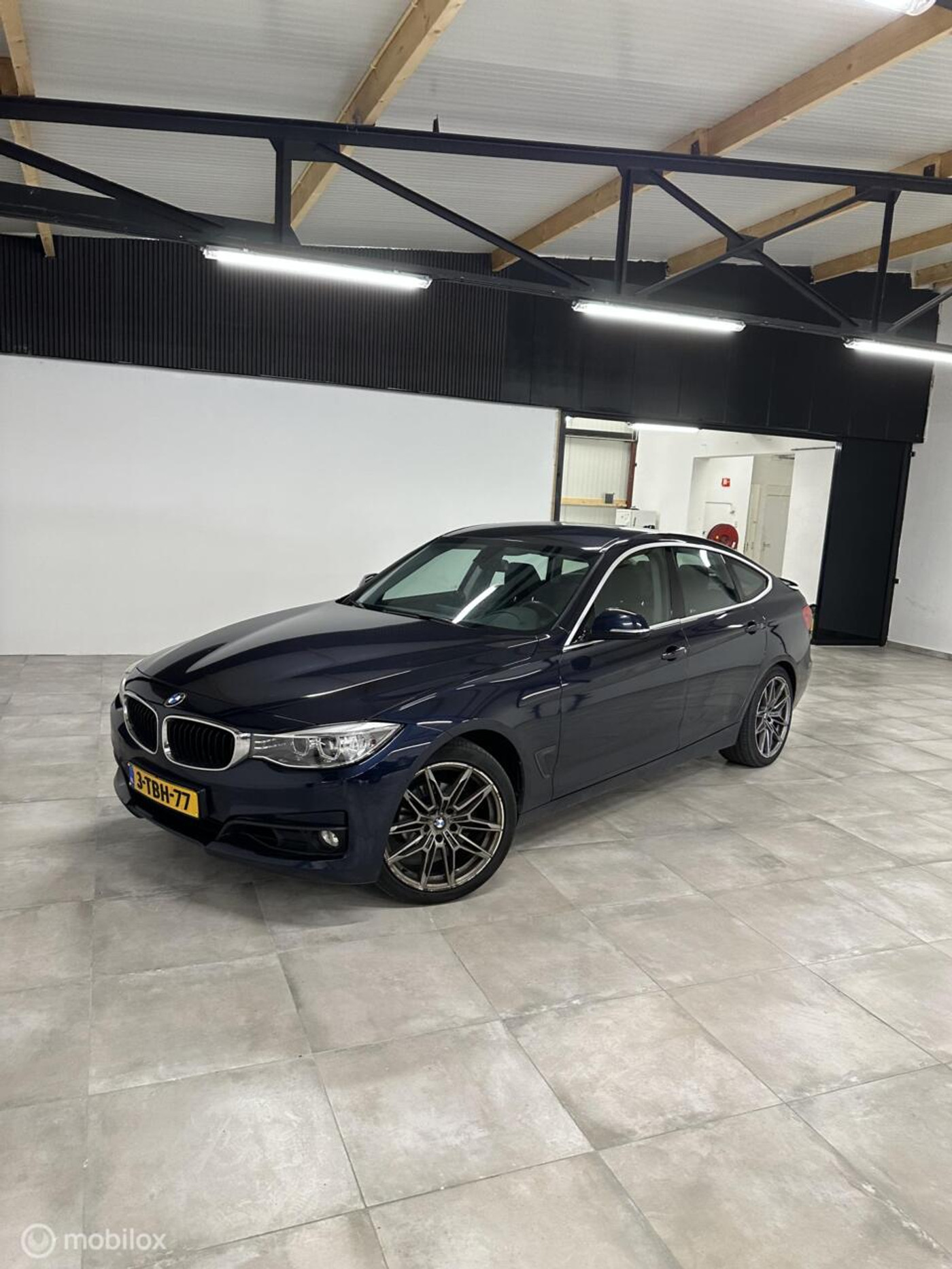 Foto van BMW 320i