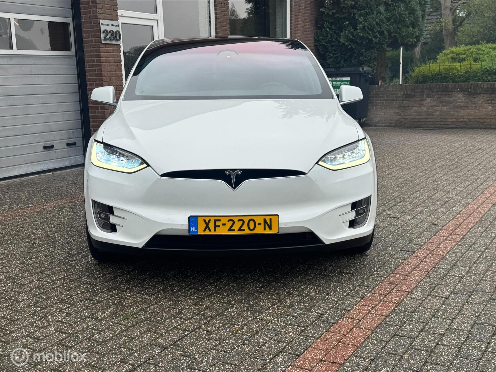 Foto van Tesla Model X