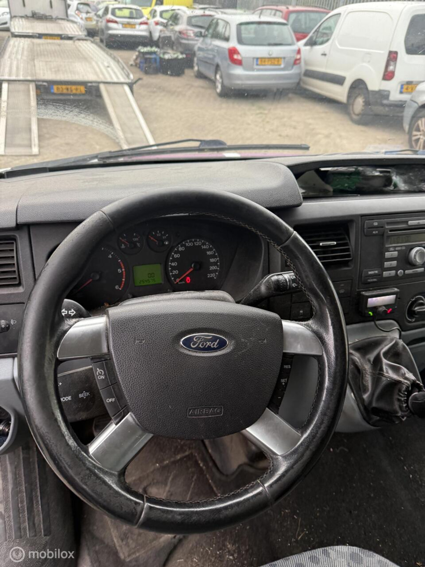 Foto van Ford Transit 260s Van 85dpf LR 4.23