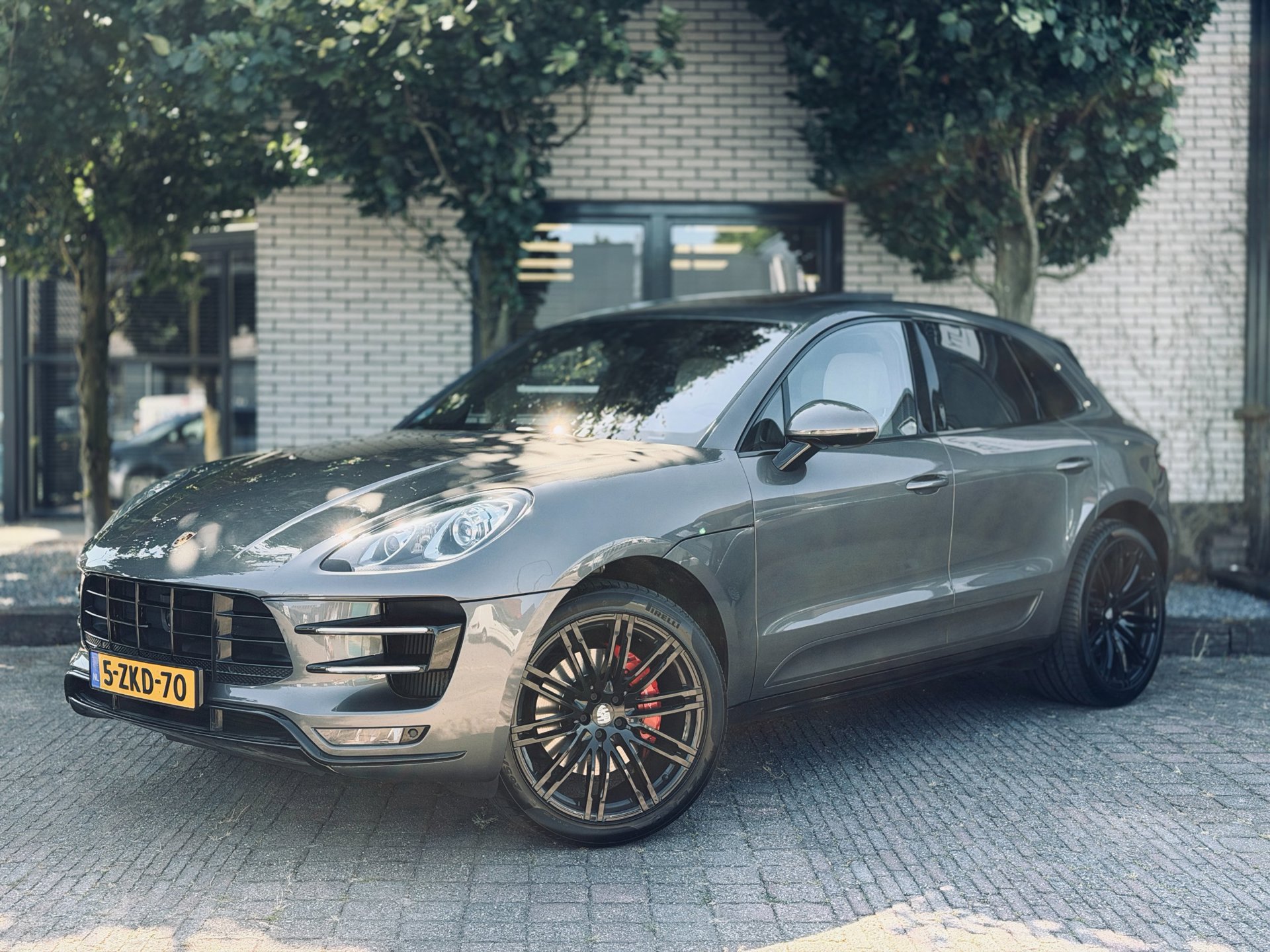Porsche Macan Turbo 3.6 Turbo Origineel NL | Full Options | Nieuwe APK bij Aflevering 2015 - voorkant
