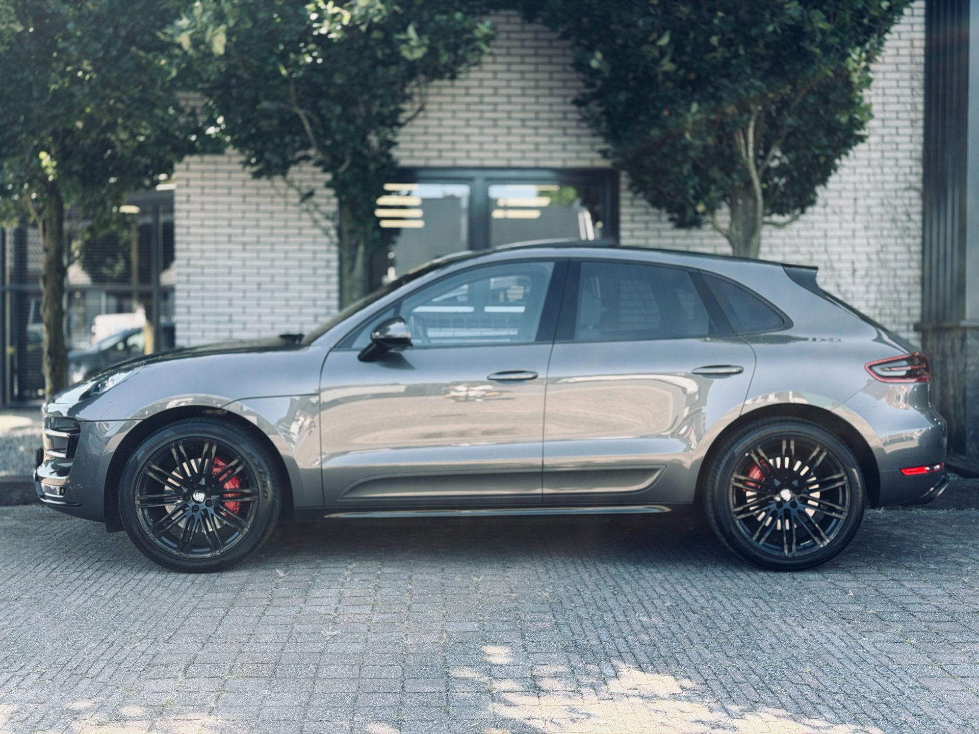 Foto van Porsche Macan Turbo