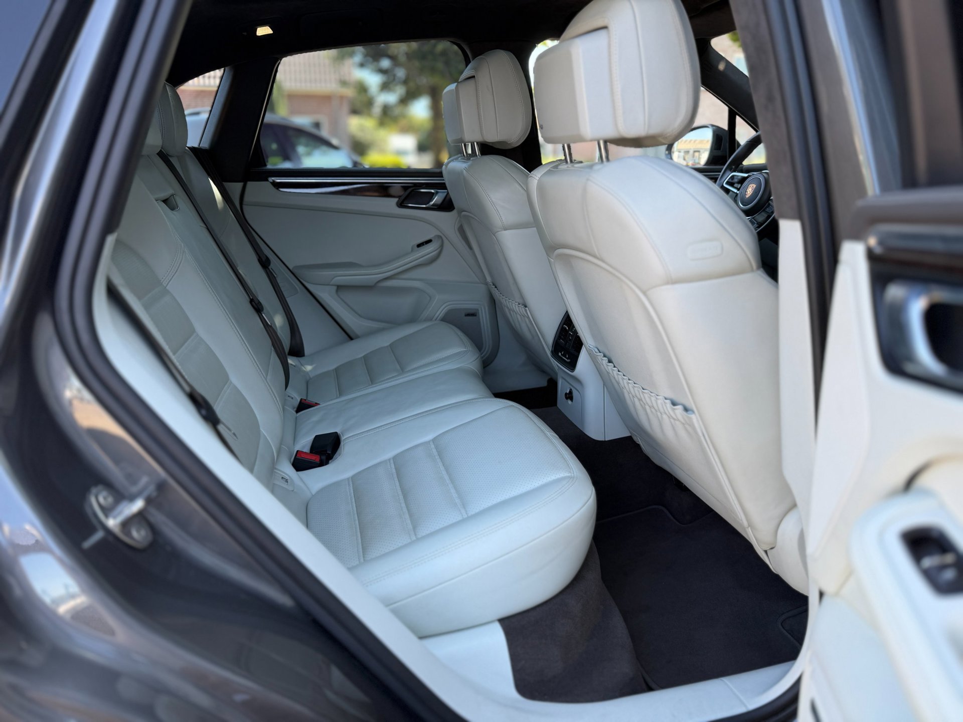 Foto van Porsche Macan Turbo