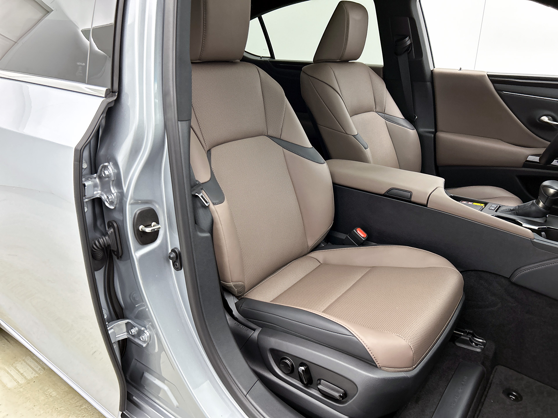 Foto van Lexus Es