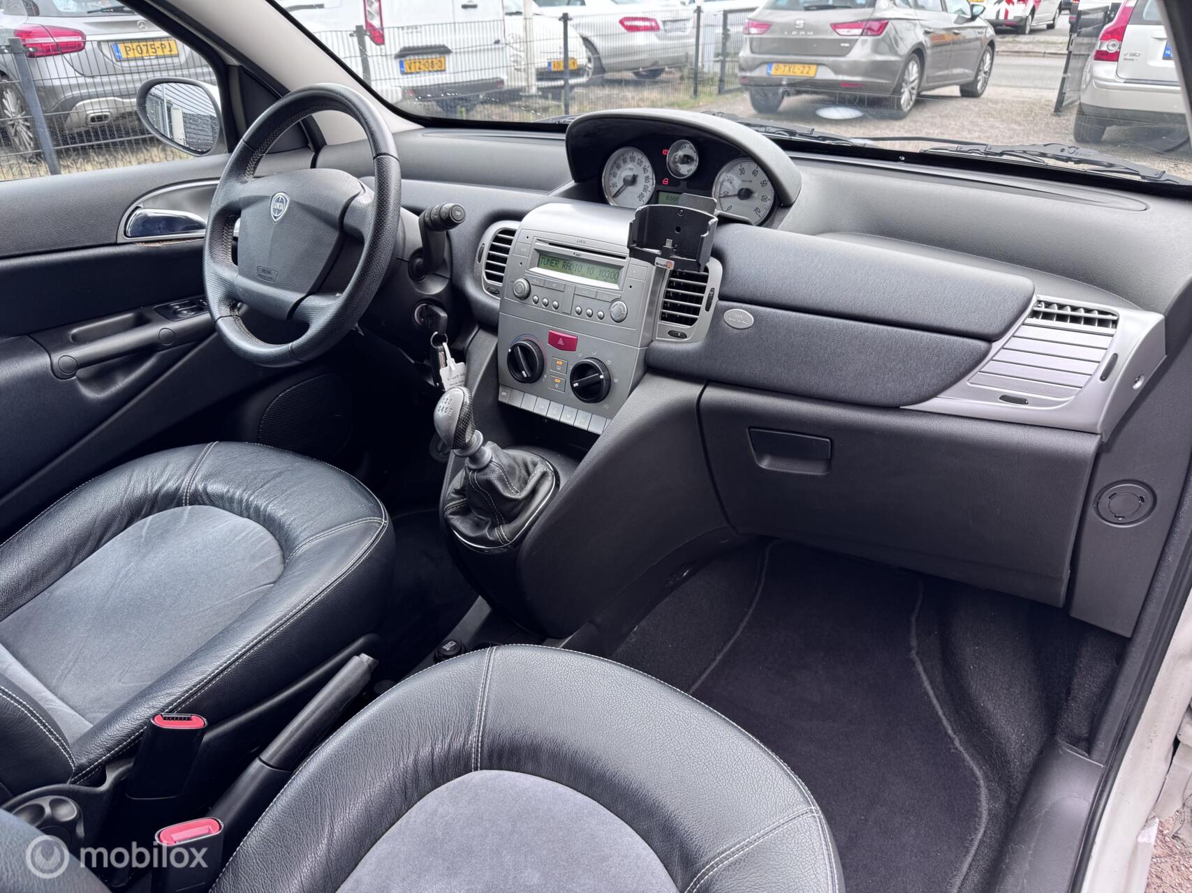 Foto van Lancia Lancia Ypsilon