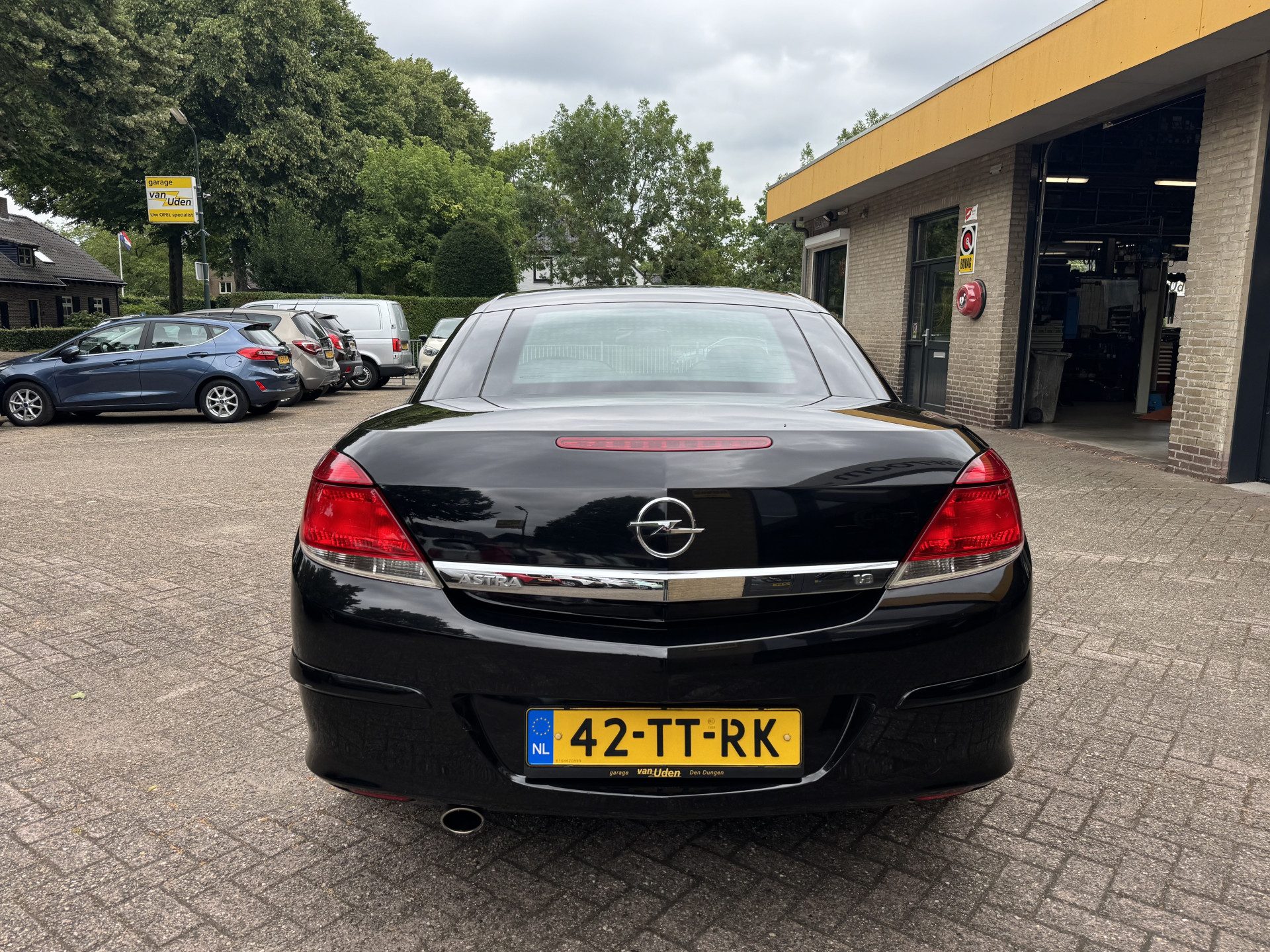 Foto van Opel Astra Twin Top