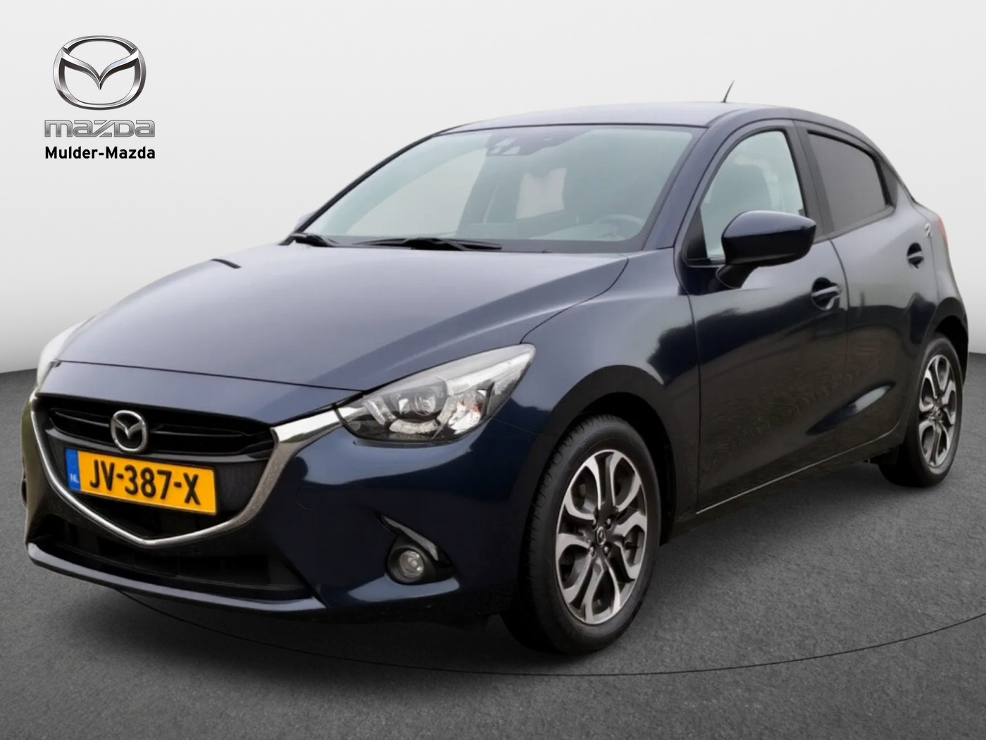 Mazda Mazda2 1.5 Skyactiv-G GT-M | Parkeersensoren | Cruise | Navi | Stoelverwarming 2016 - voorkant
