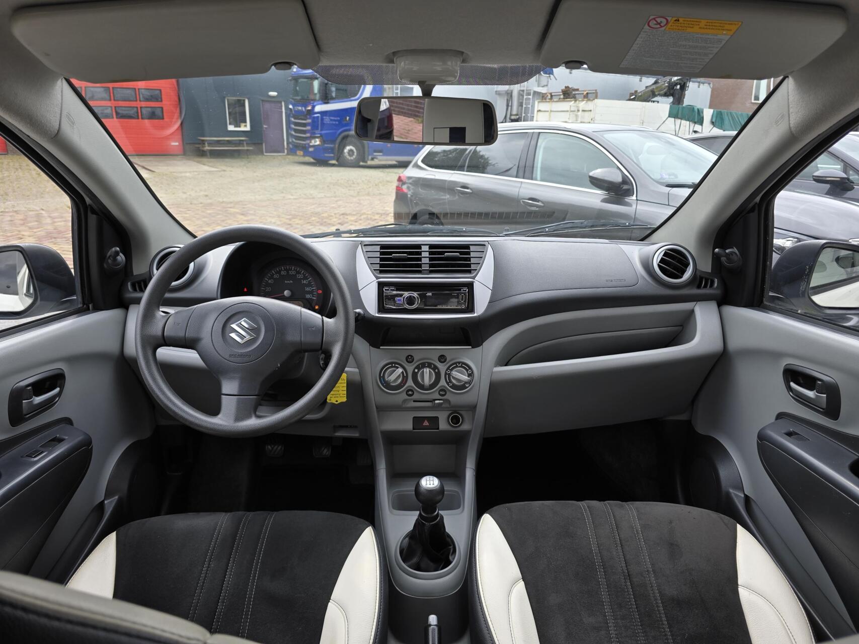 Foto van Suzuki Alto