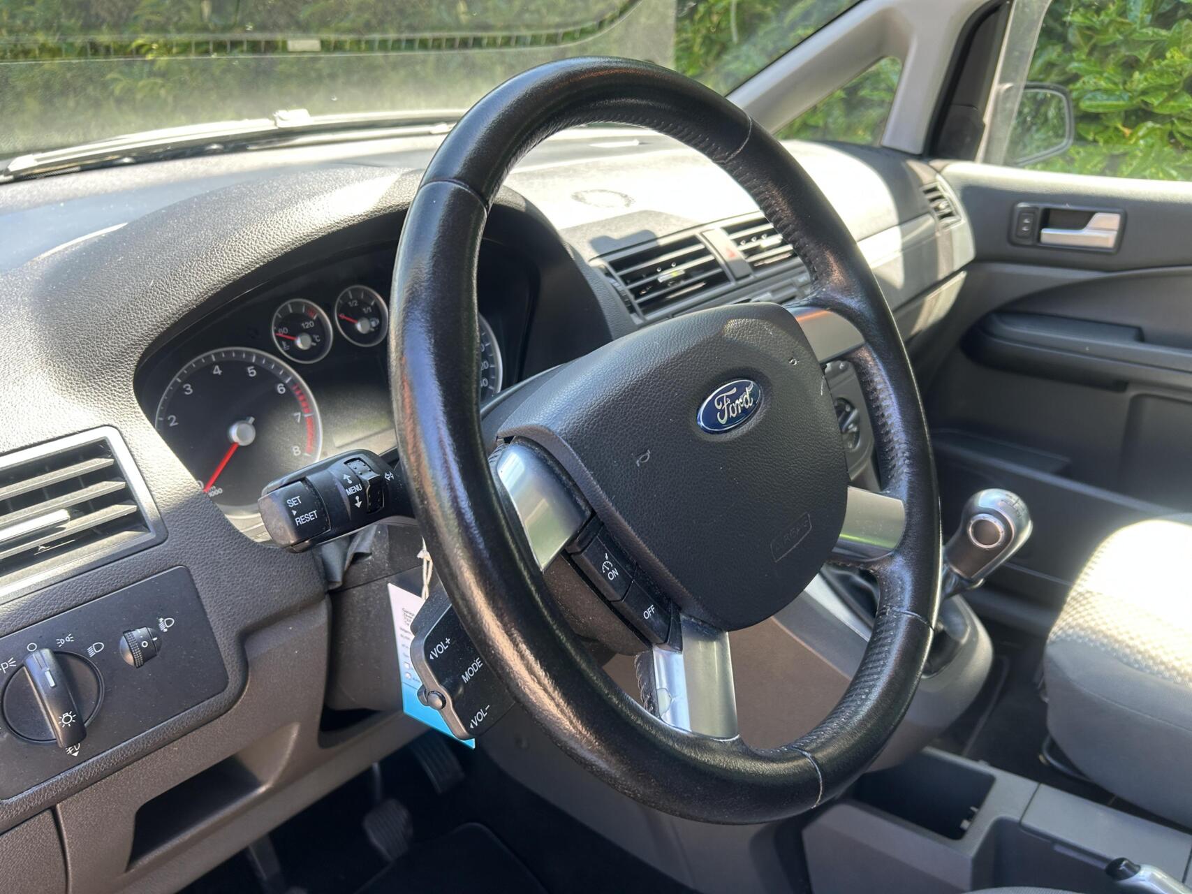 Foto van Ford Focus C-max