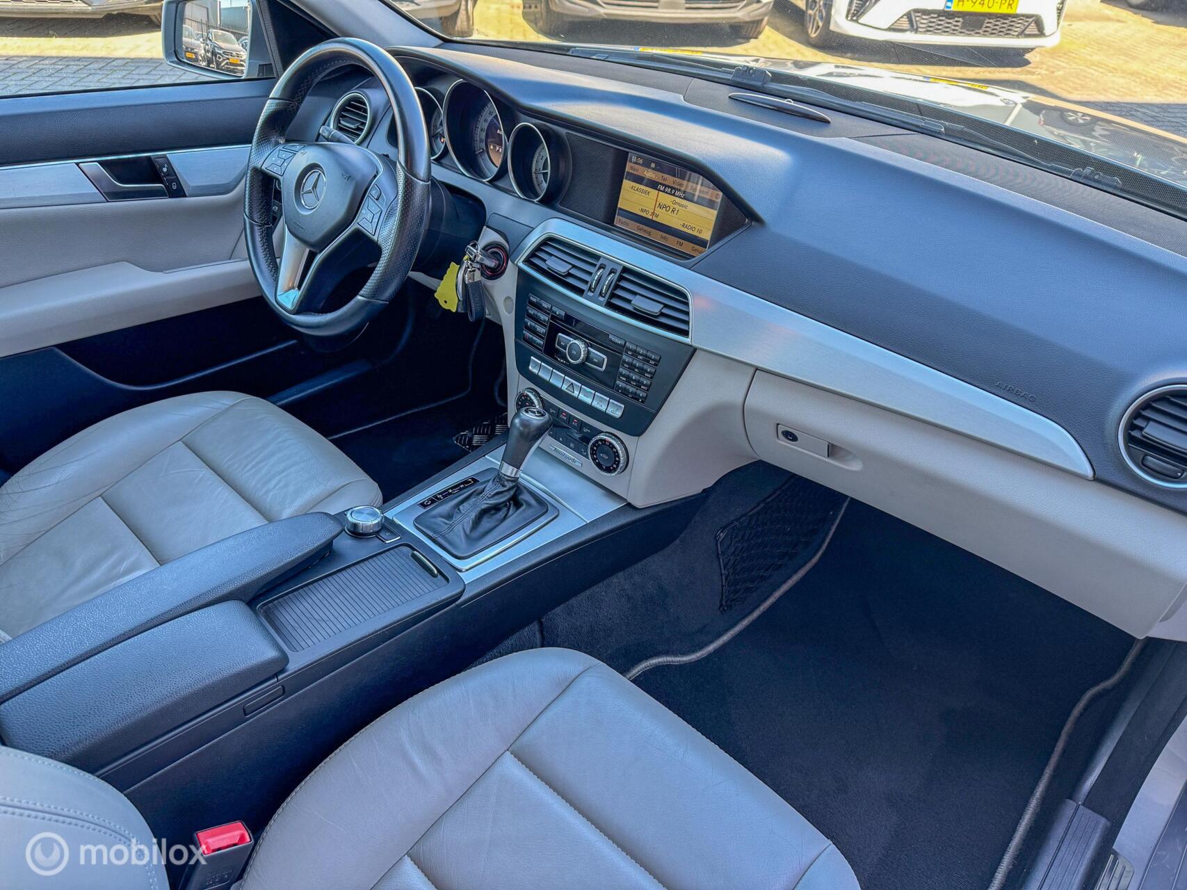 Foto van Mercedes-Benz C 180