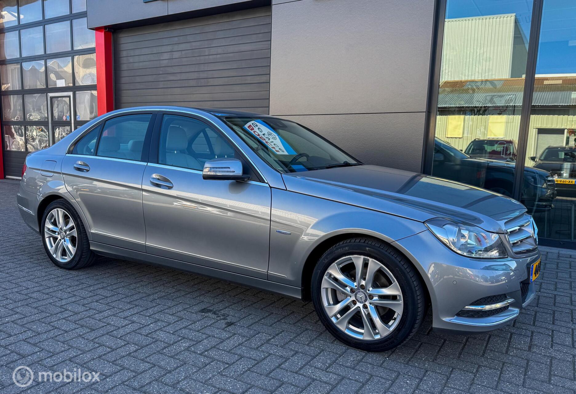 Foto van Mercedes-Benz C 180