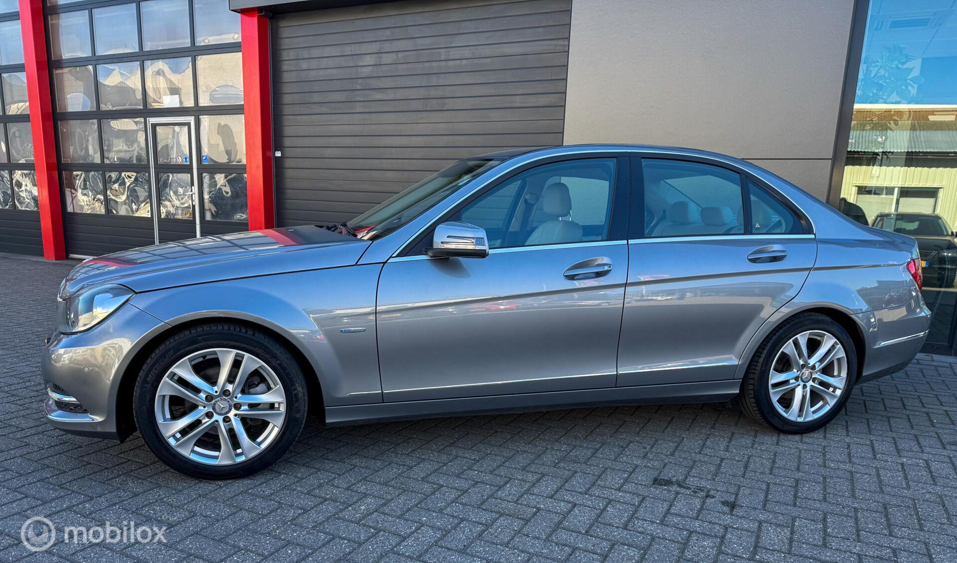 Foto van Mercedes-Benz C 180