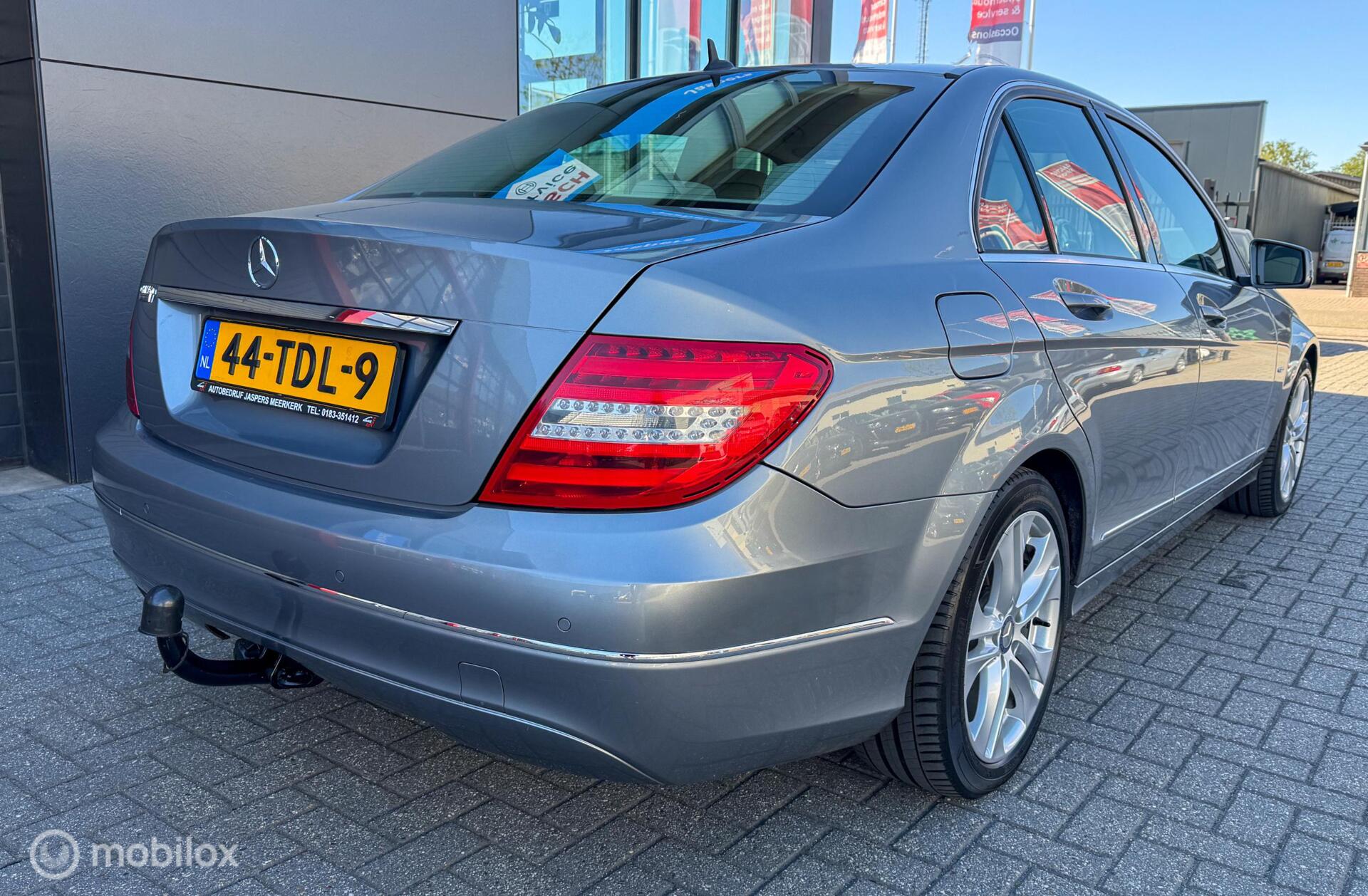Foto van Mercedes-Benz C 180