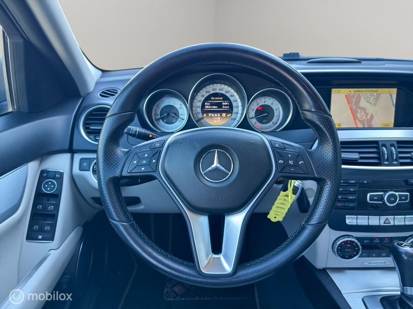 Foto van Mercedes-Benz C 180