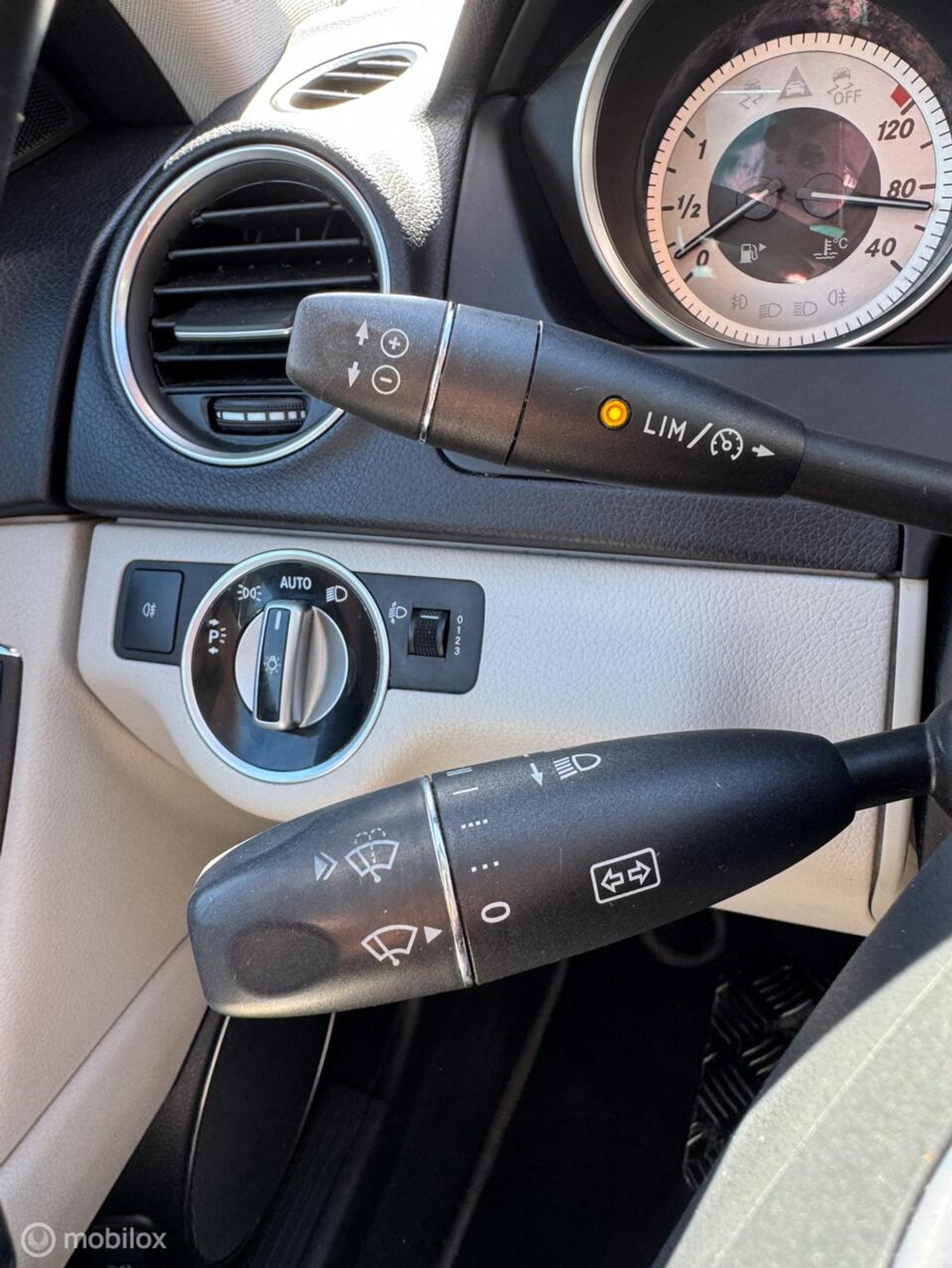 Foto van Mercedes-Benz C 180
