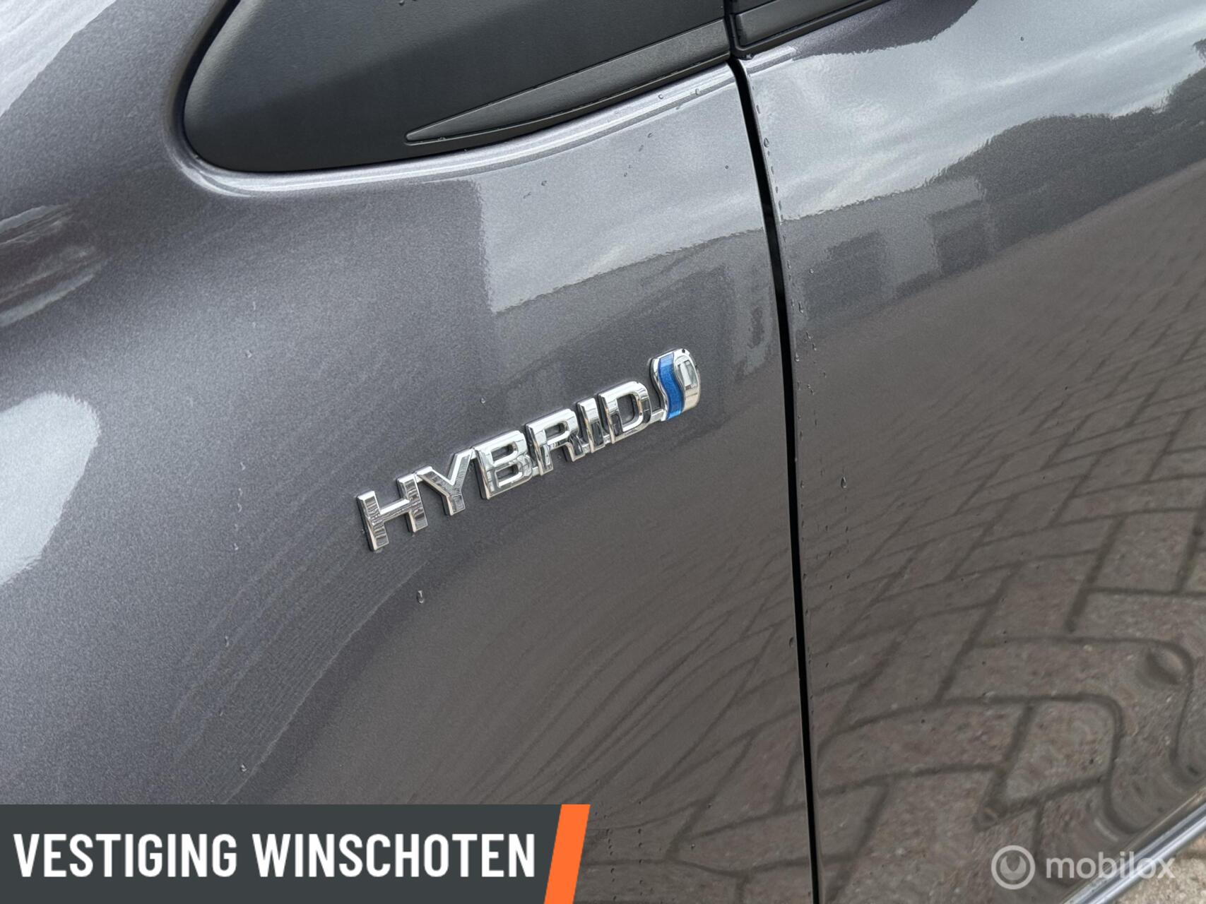Foto van Toyota Toyota Yaris Hybrid