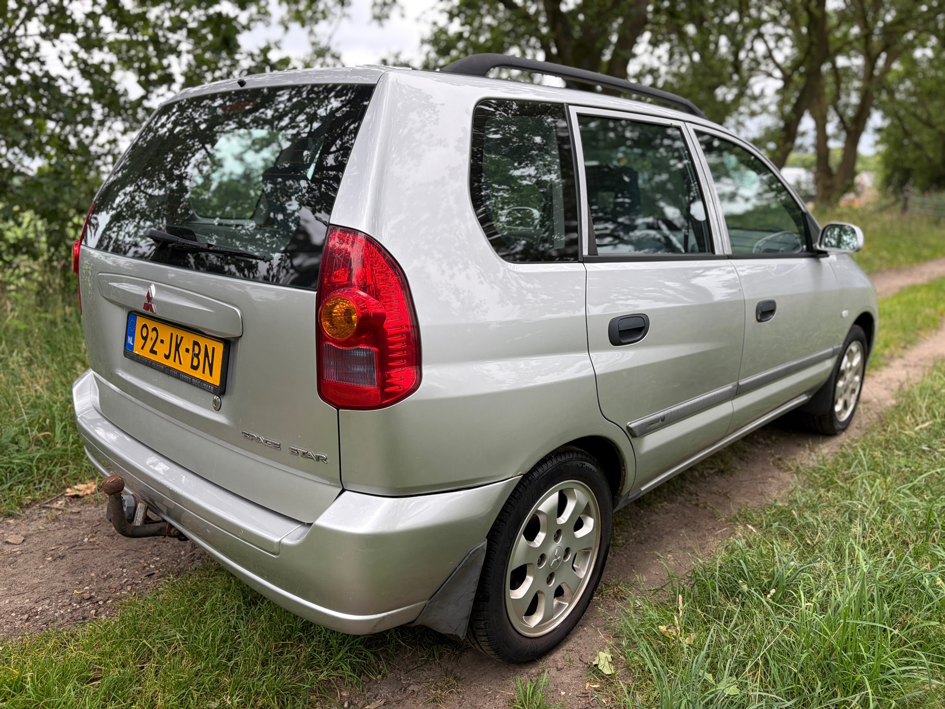 Foto van Mitsubishi Space Star