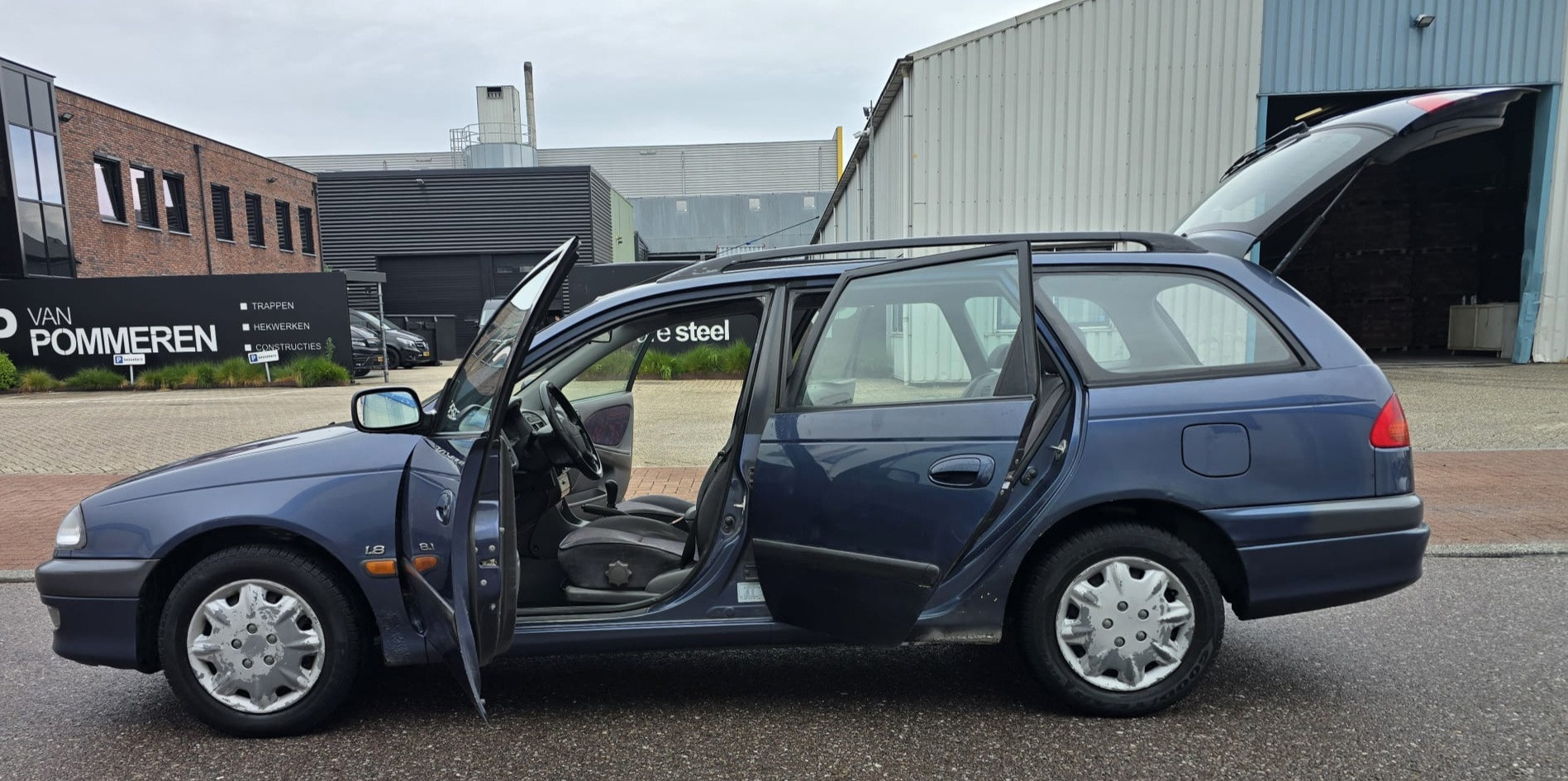 Foto van Toyota Toyota Avensis