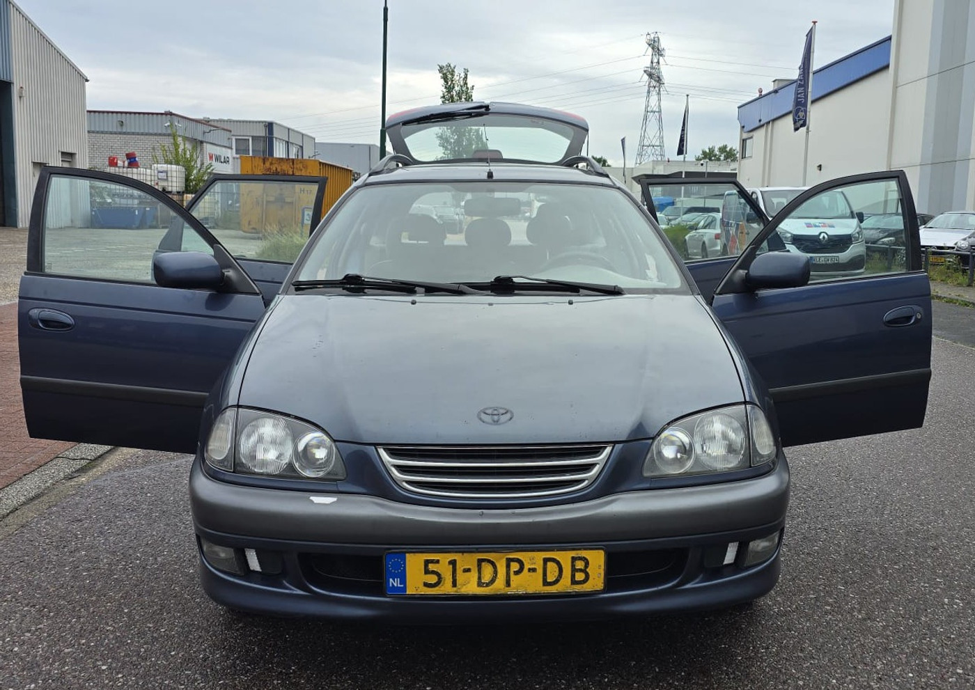 Foto van Toyota Toyota Avensis