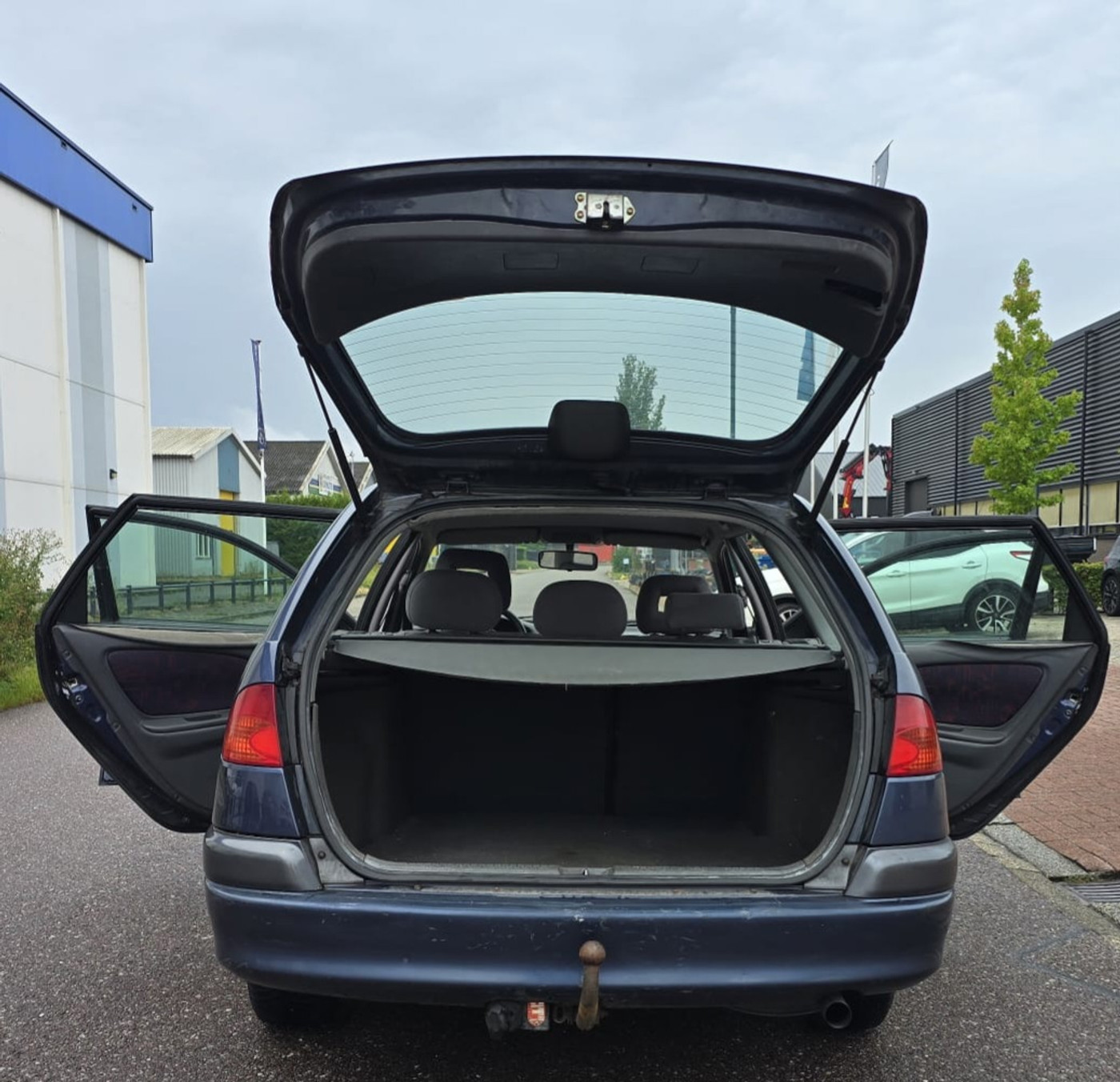 Foto van Toyota Toyota Avensis