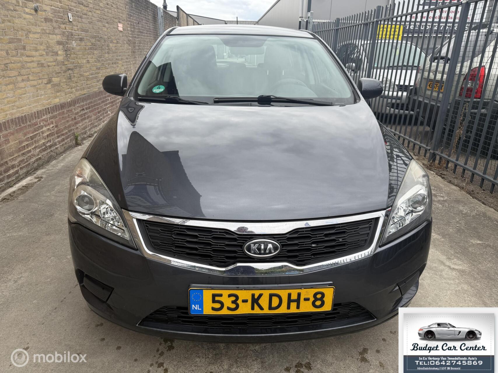 Foto van Kia Cee D