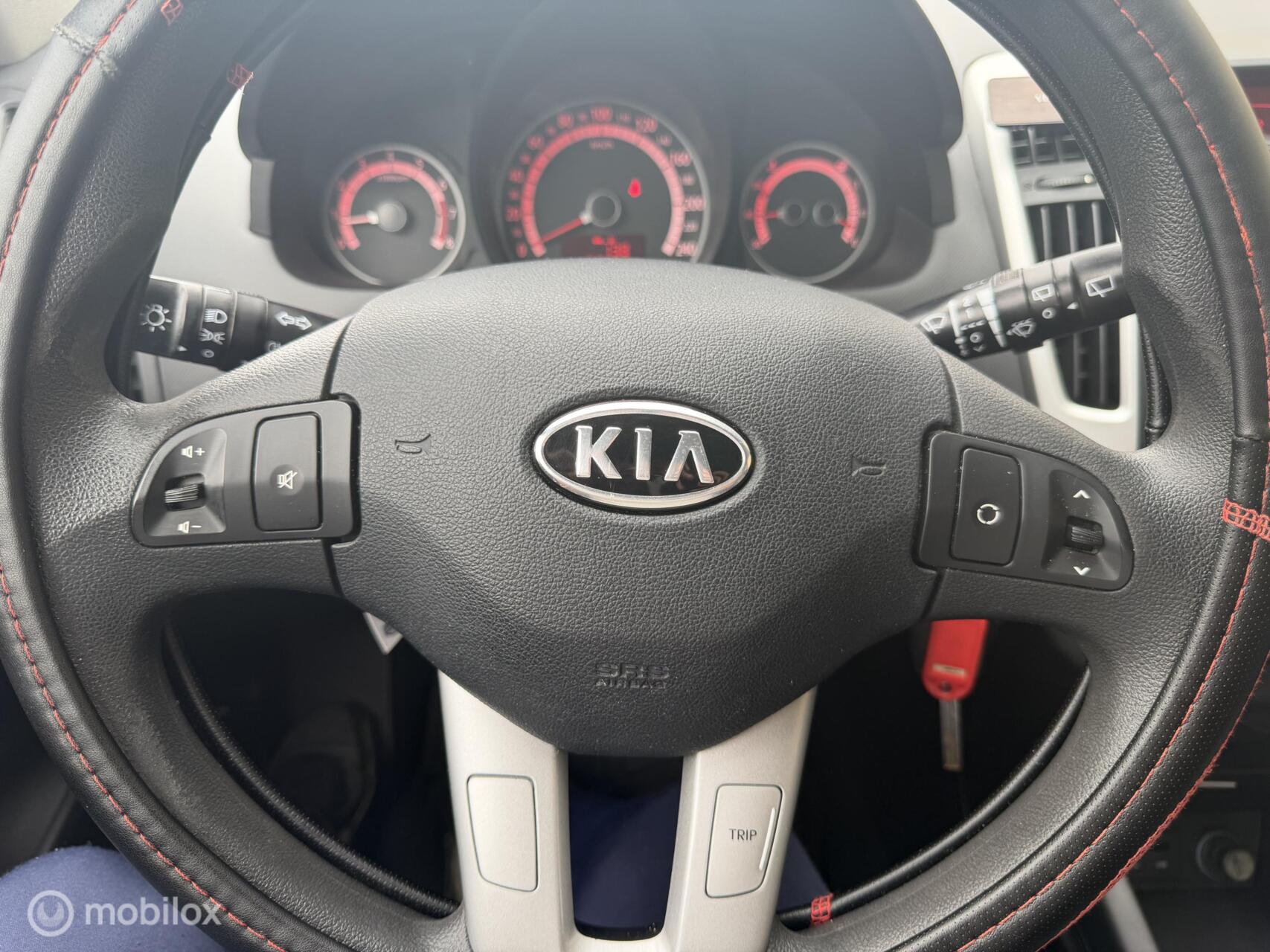 Foto van Kia Cee D