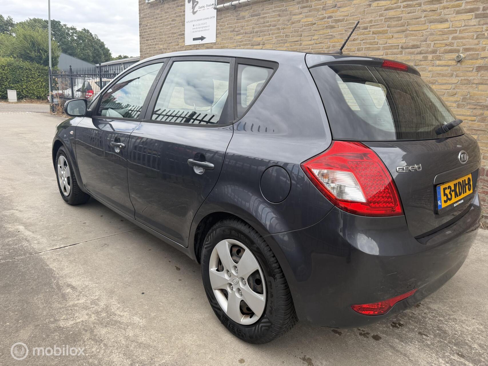 Foto van Kia Cee D