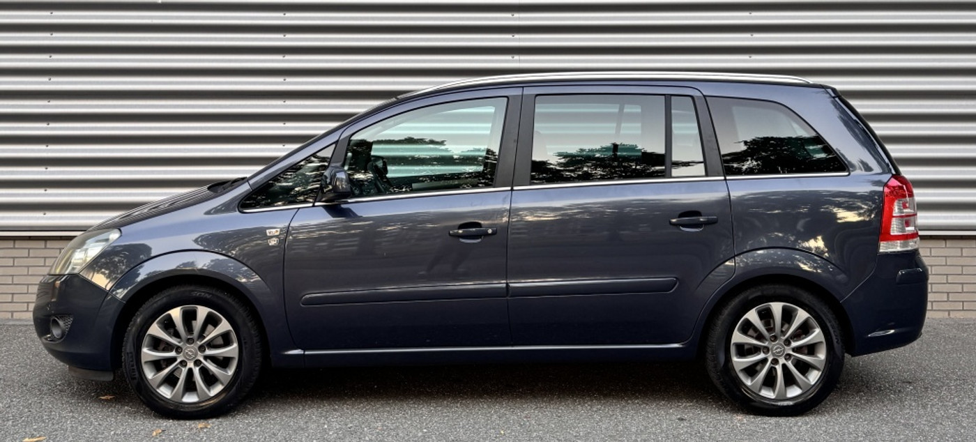 Foto van Opel Zafira