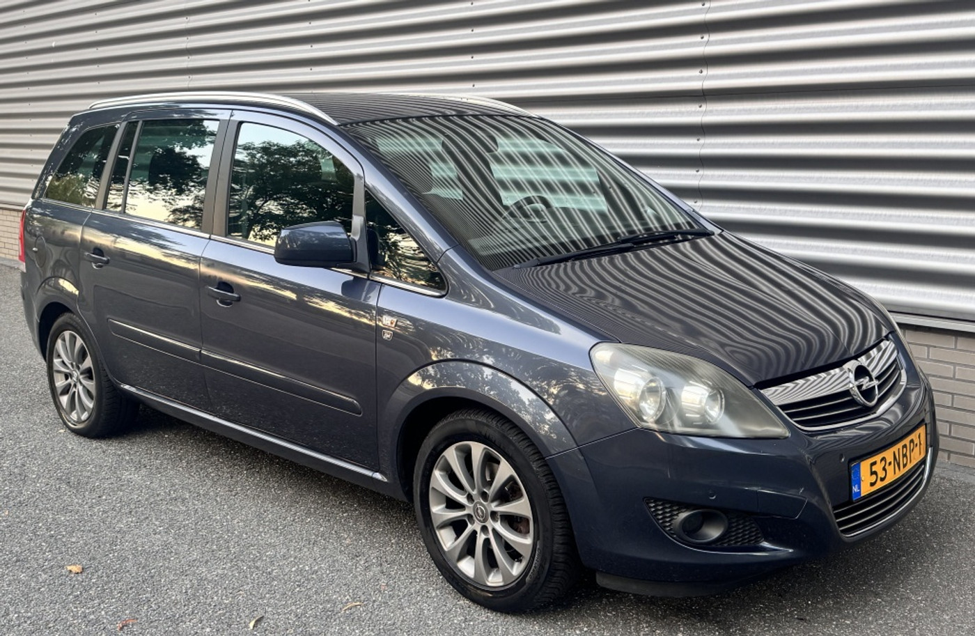Foto van Opel Zafira