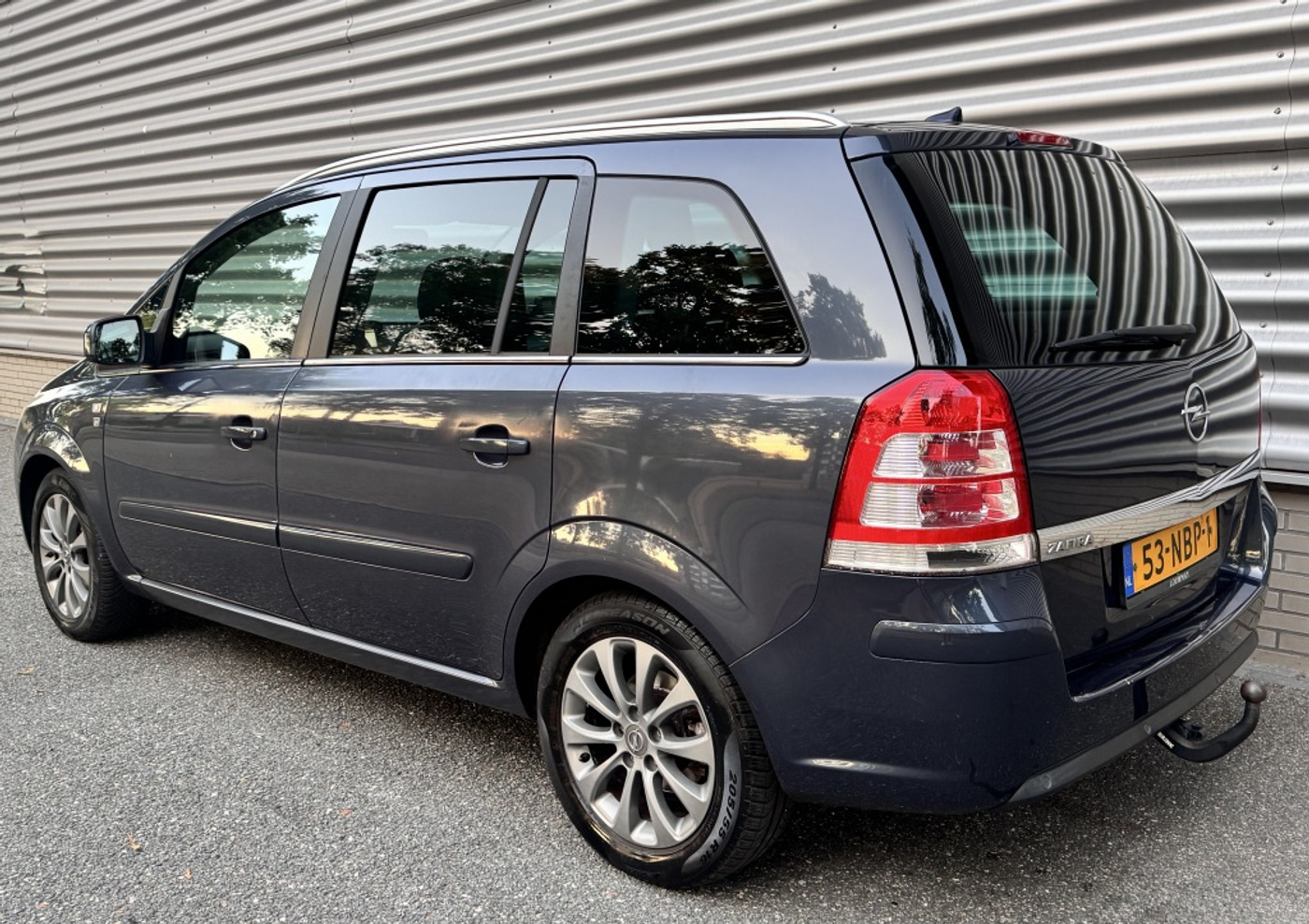 Foto van Opel Zafira