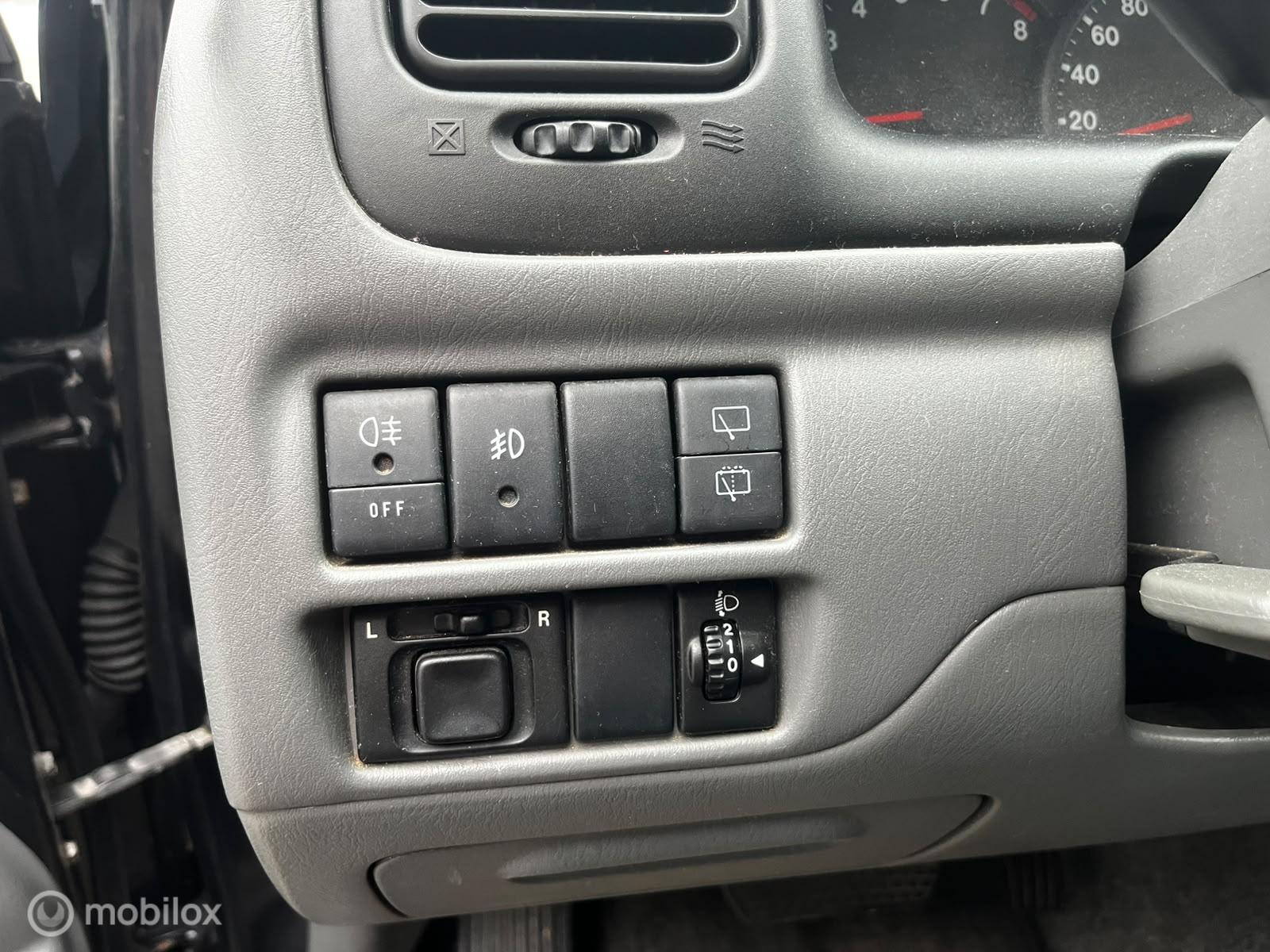 Foto van Suzuki Grand Vitara Xl-7