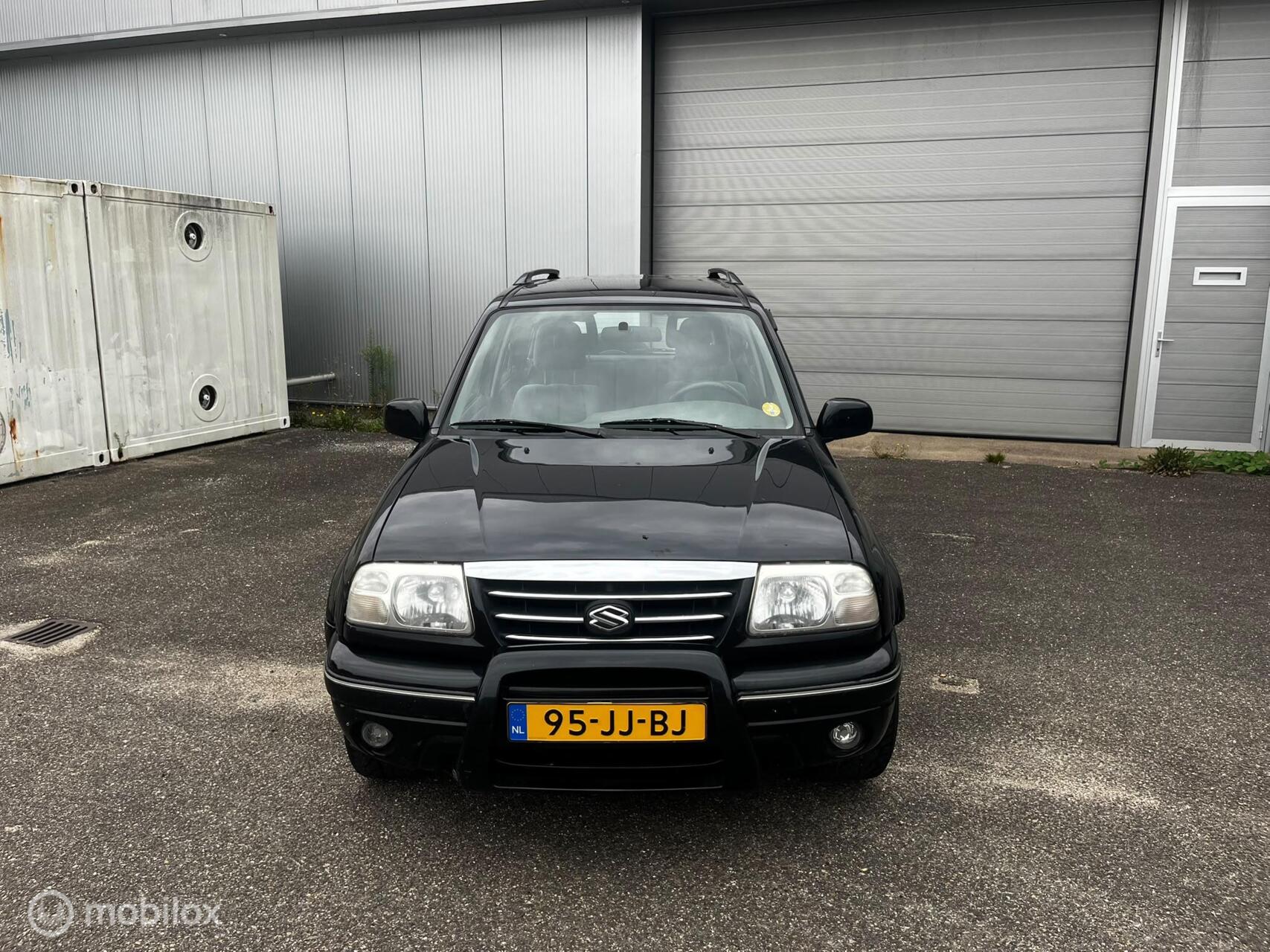 Foto van Suzuki Grand Vitara Xl-7
