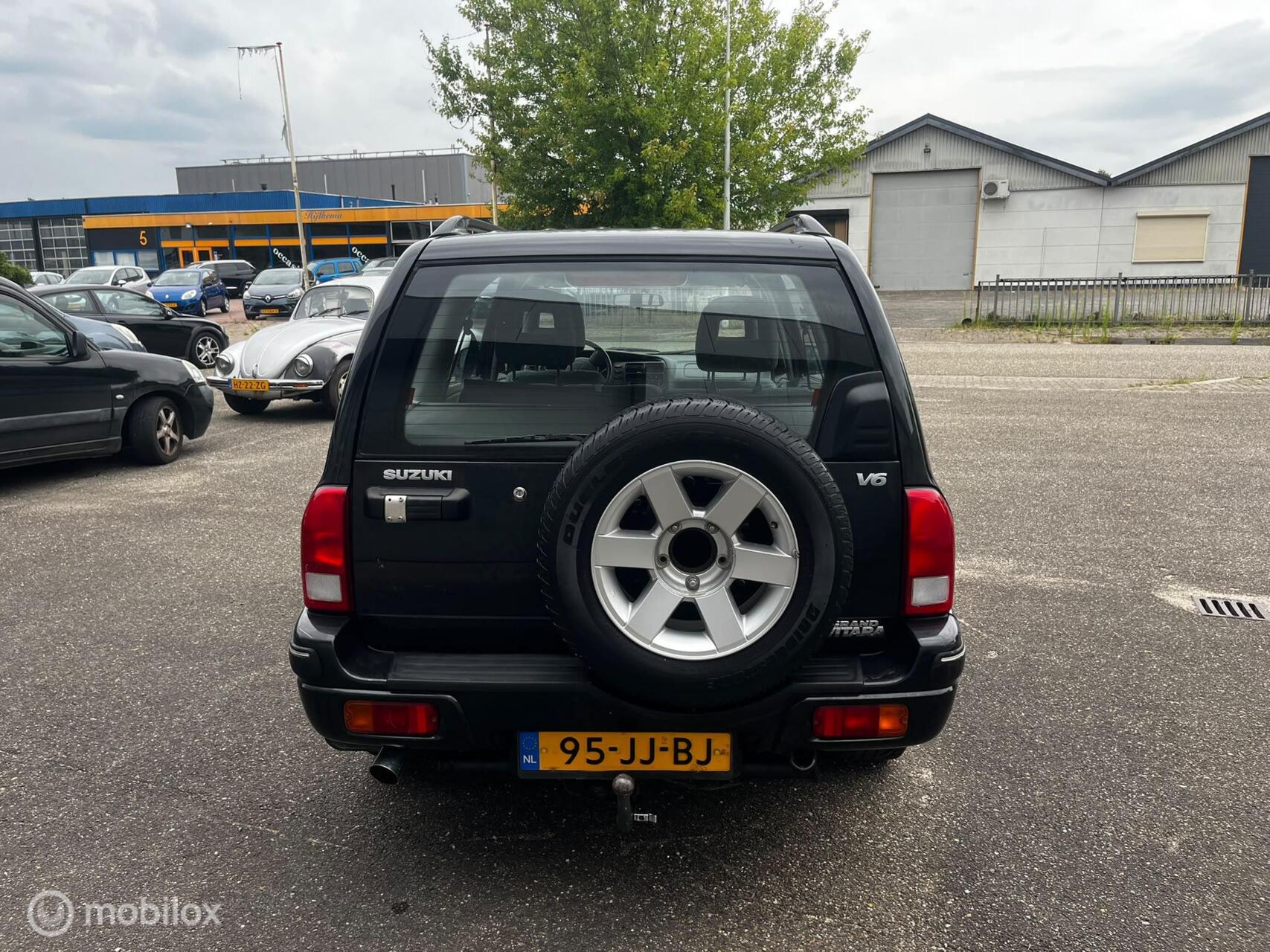 Foto van Suzuki Grand Vitara Xl-7