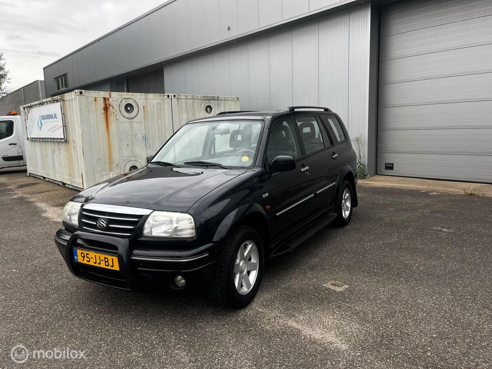 Foto van Suzuki Grand Vitara Xl-7