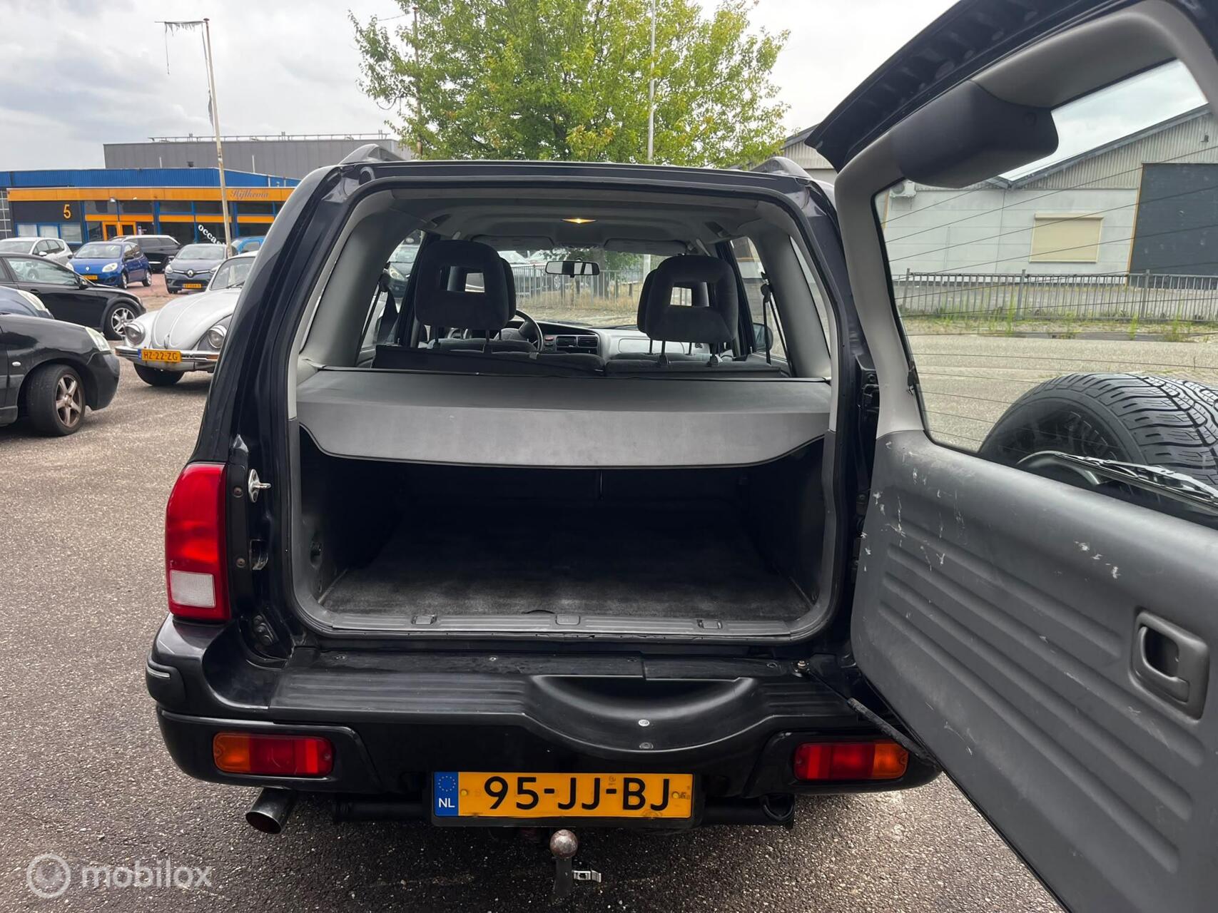 Foto van Suzuki Grand Vitara Xl-7