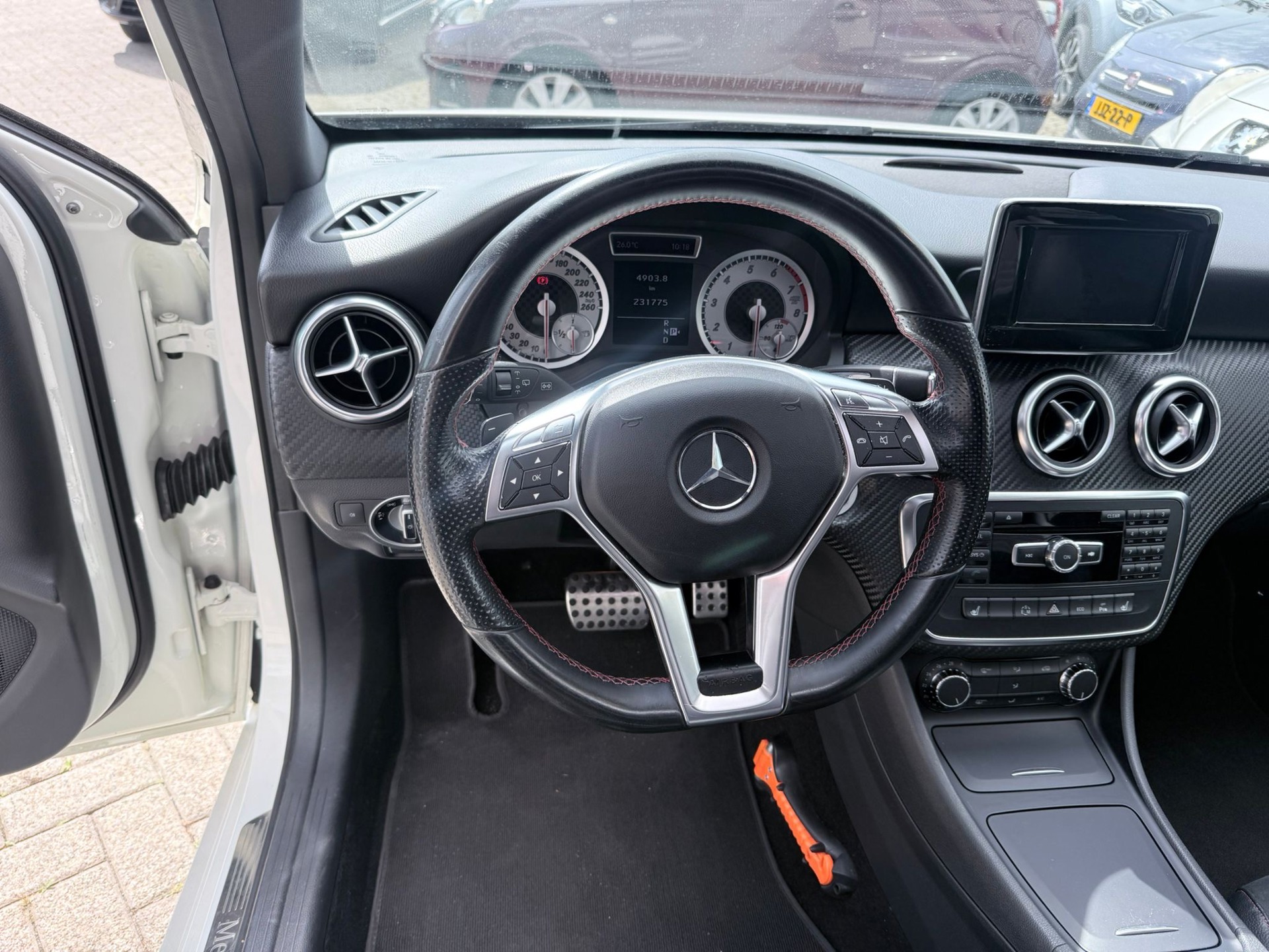 Foto van Mercedes-Benz A 180