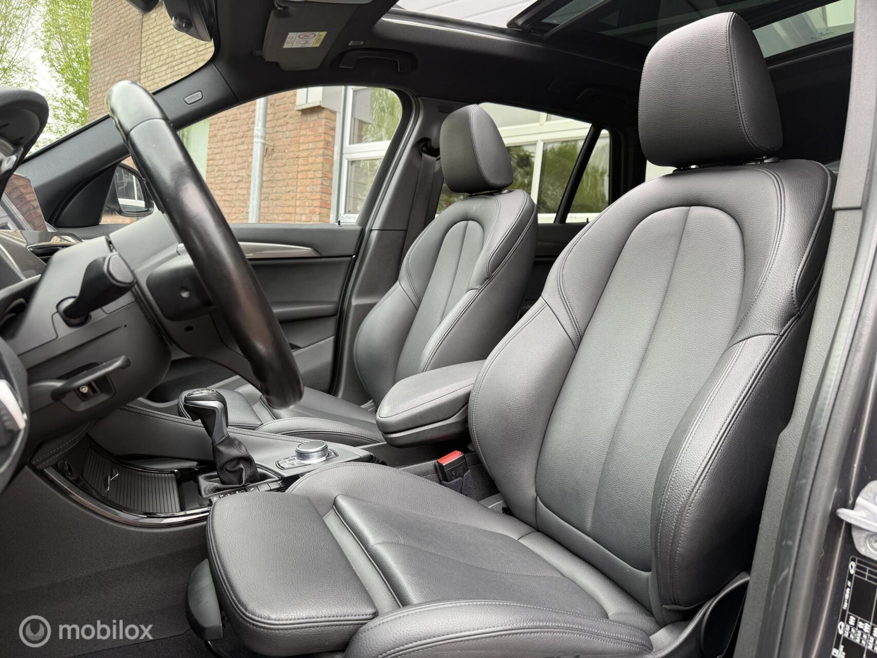 Foto van BMW X1 Sdrive18i