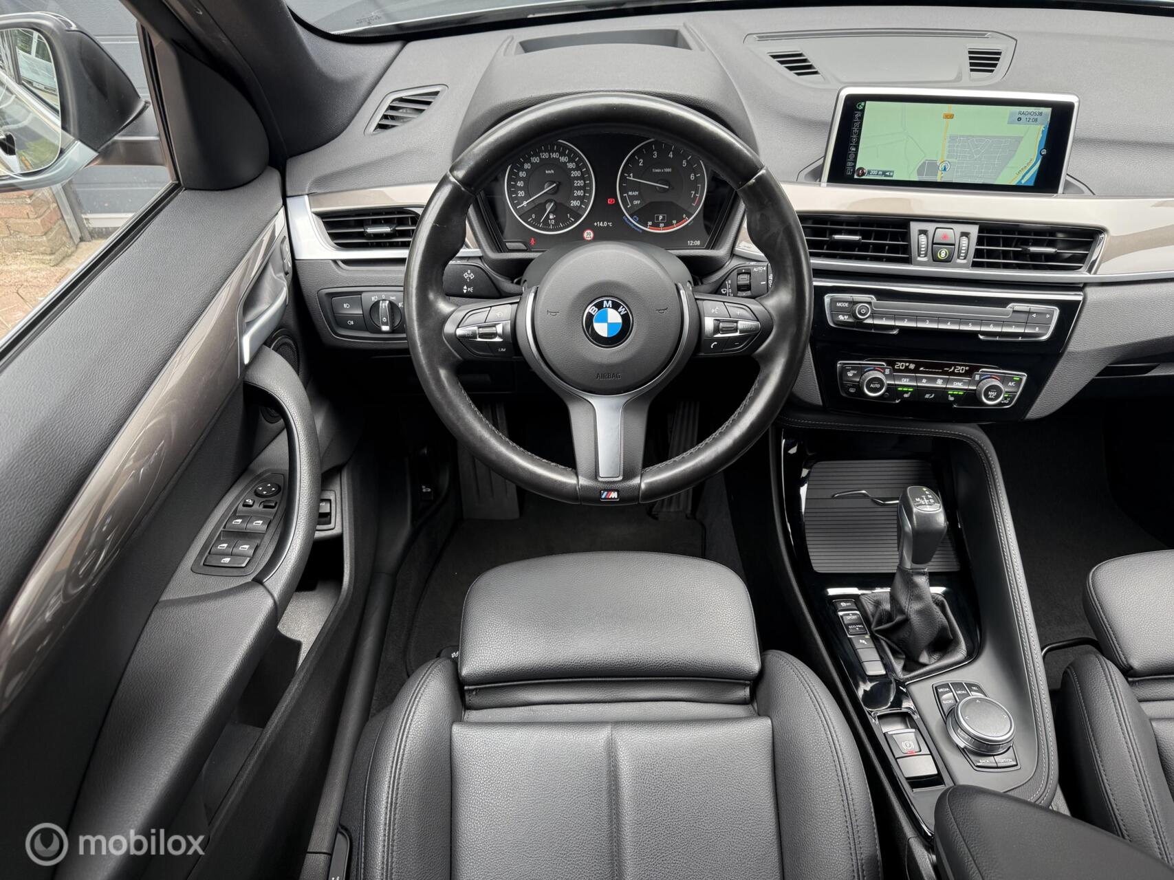 Foto van BMW X1 Sdrive18i