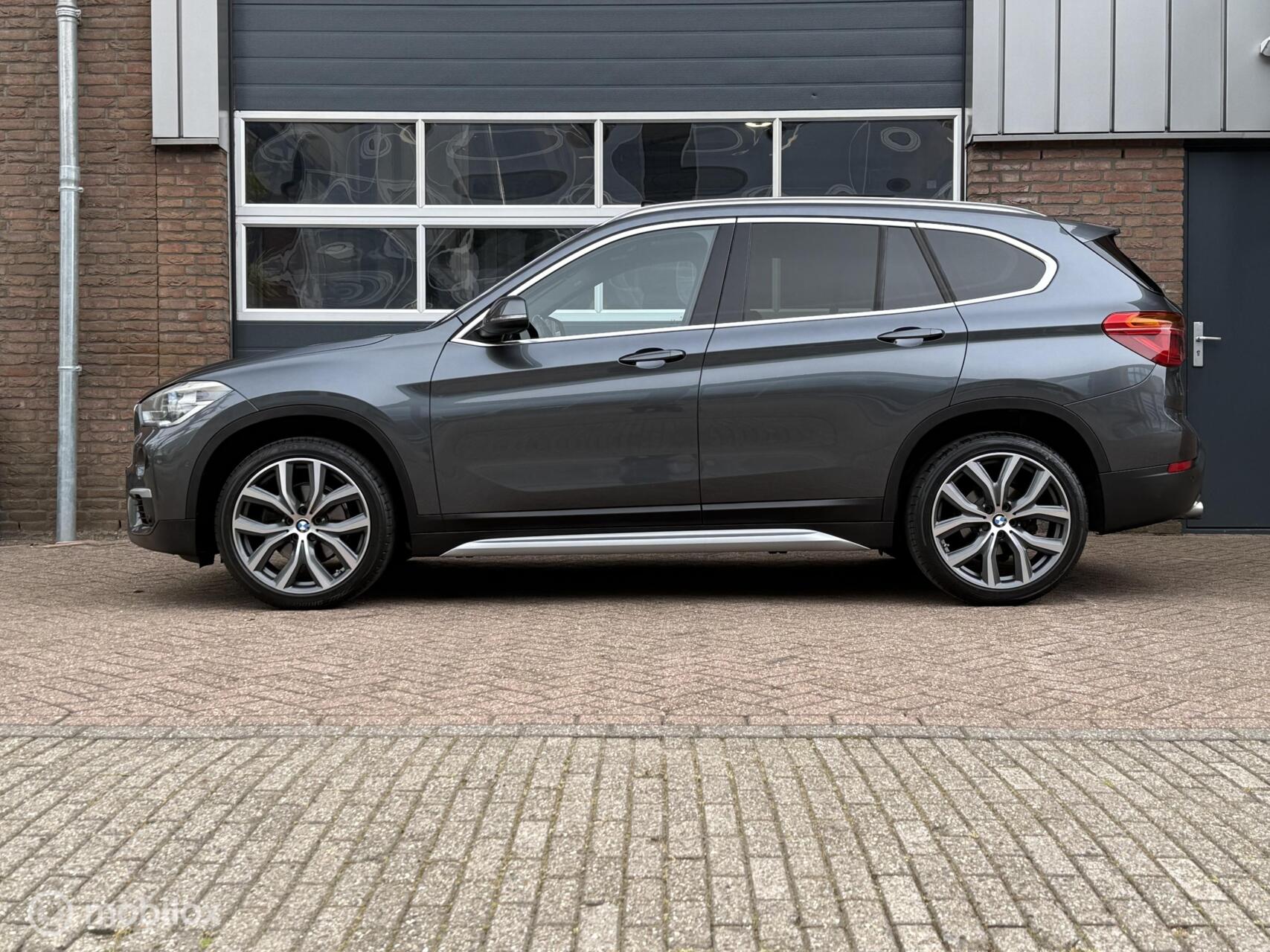 Foto van BMW X1 Sdrive18i