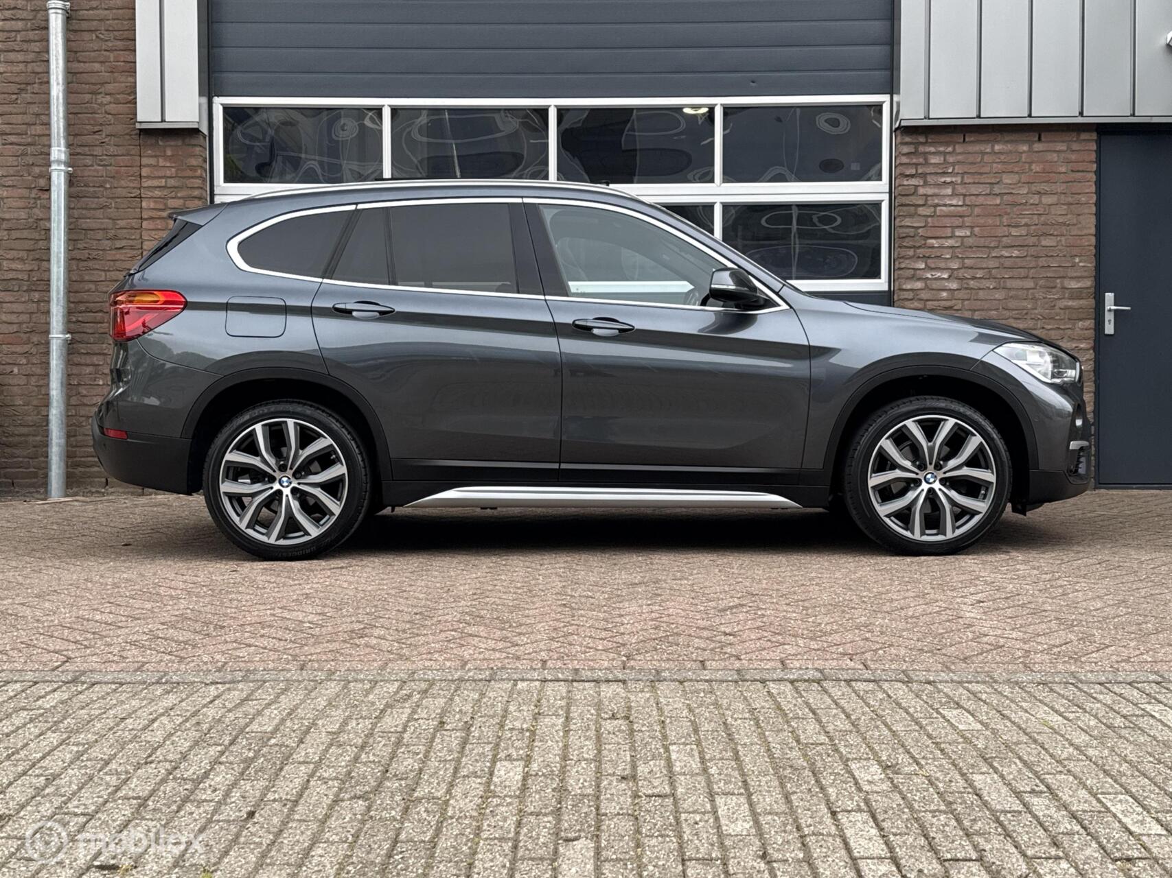 Foto van BMW X1 Sdrive18i